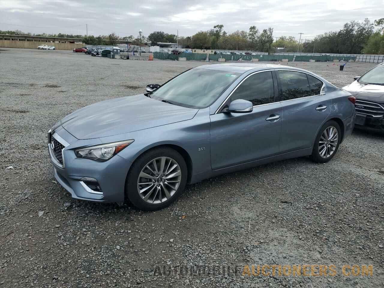 JN1EV7AR9JM442804 INFINITI Q50 2018