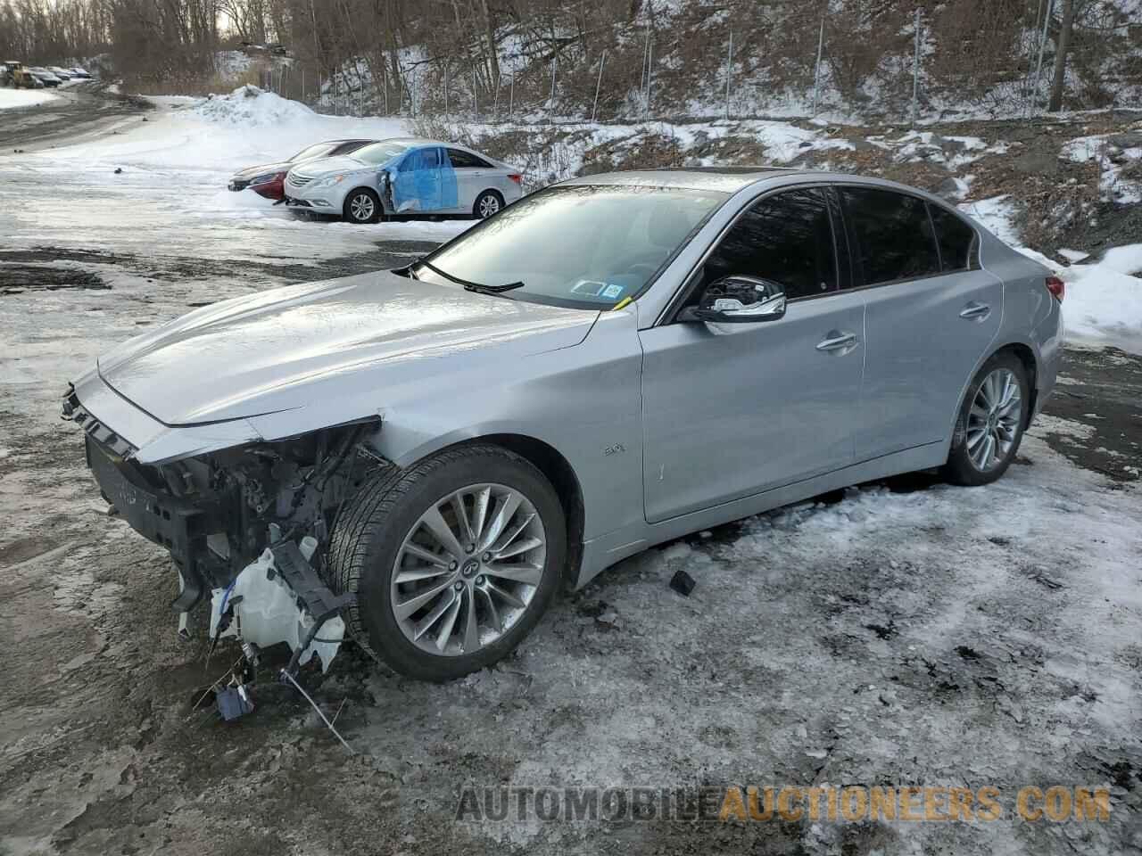 JN1EV7AR9JM610571 INFINITI Q50 2018