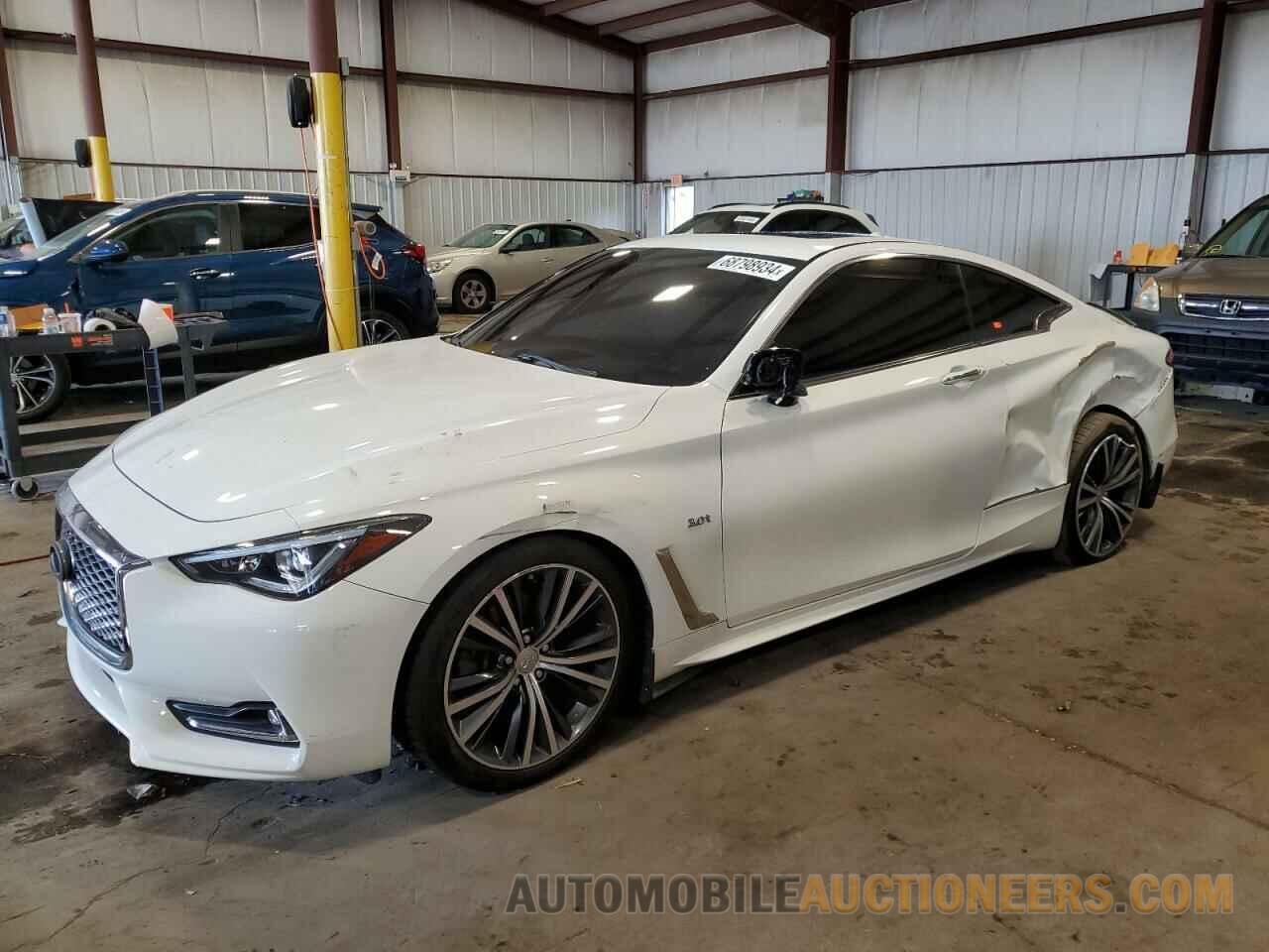 JN1EV7EK9HM361082 INFINITI Q60 2017