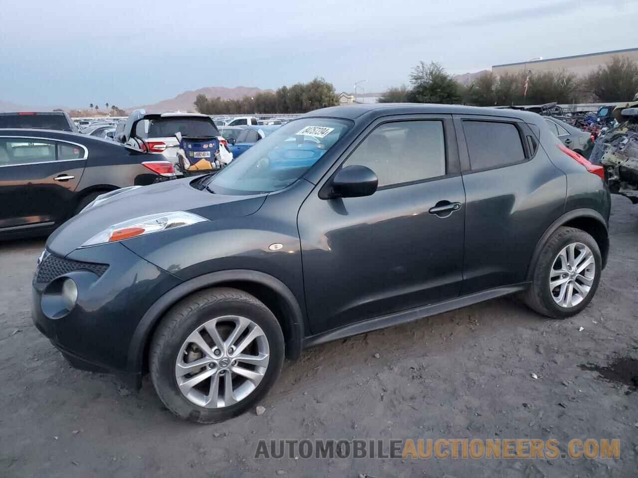 JN8AF5MR1DT225531 NISSAN JUKE 2013