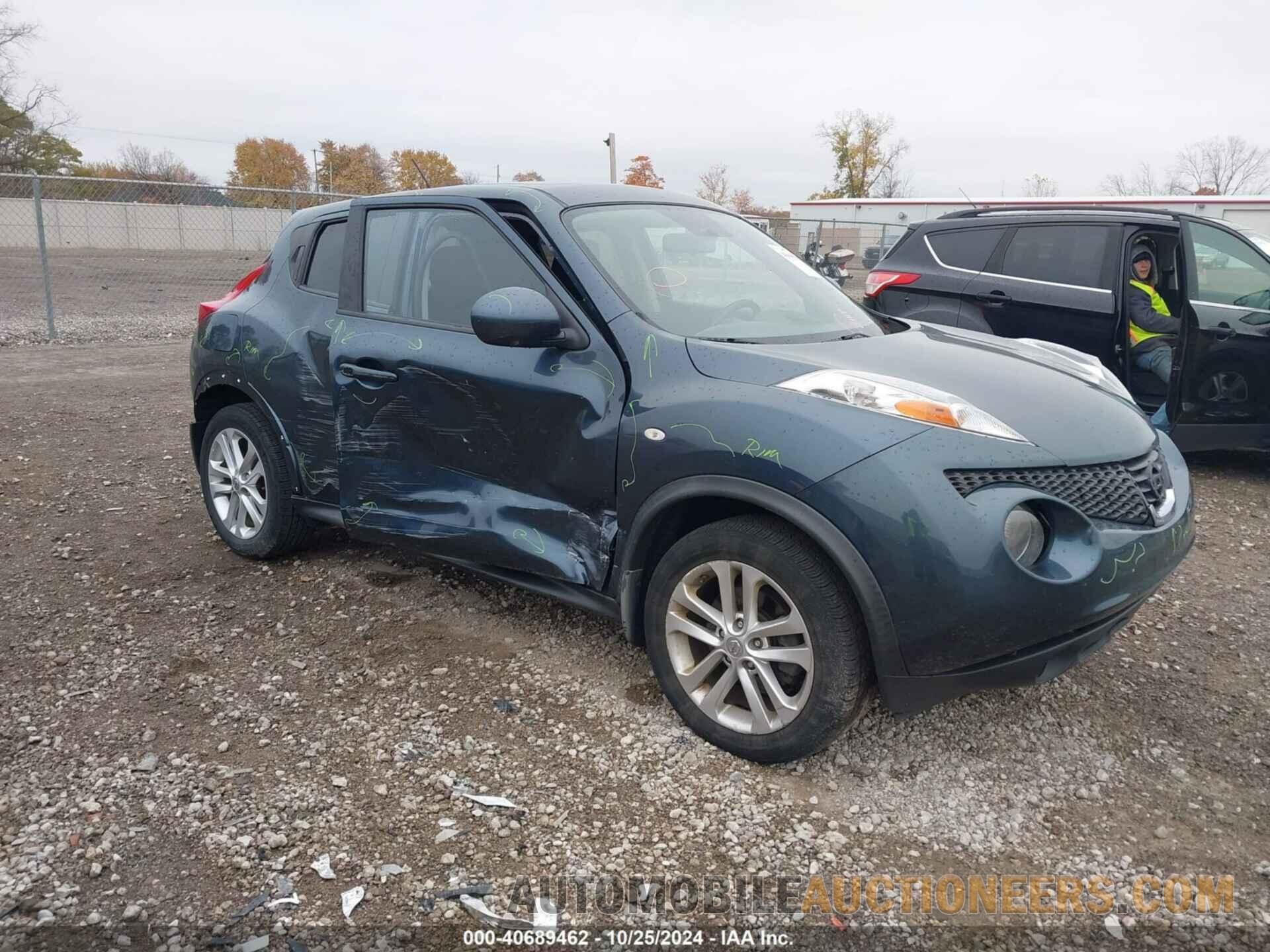 JN8AF5MR4DT209453 NISSAN JUKE 2013