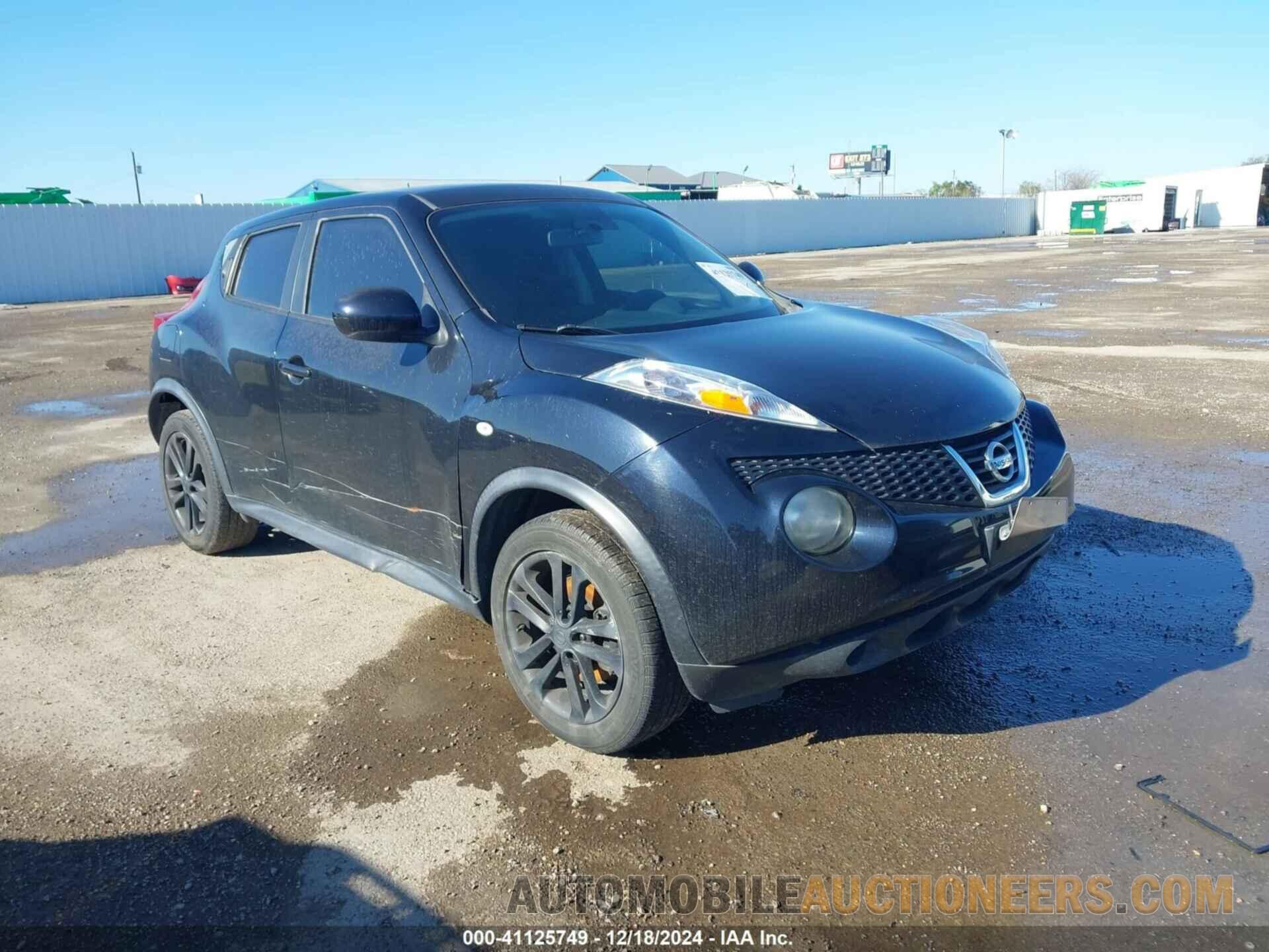 JN8AF5MR4DT224888 NISSAN JUKE 2013