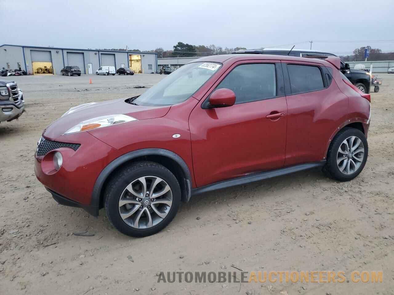 JN8AF5MR6DT207333 NISSAN JUKE 2013