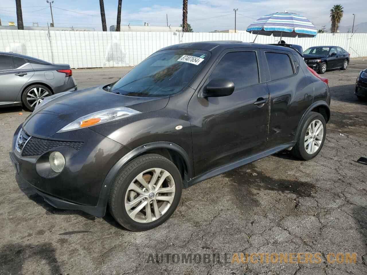 JN8AF5MR8CT116952 NISSAN JUKE 2012