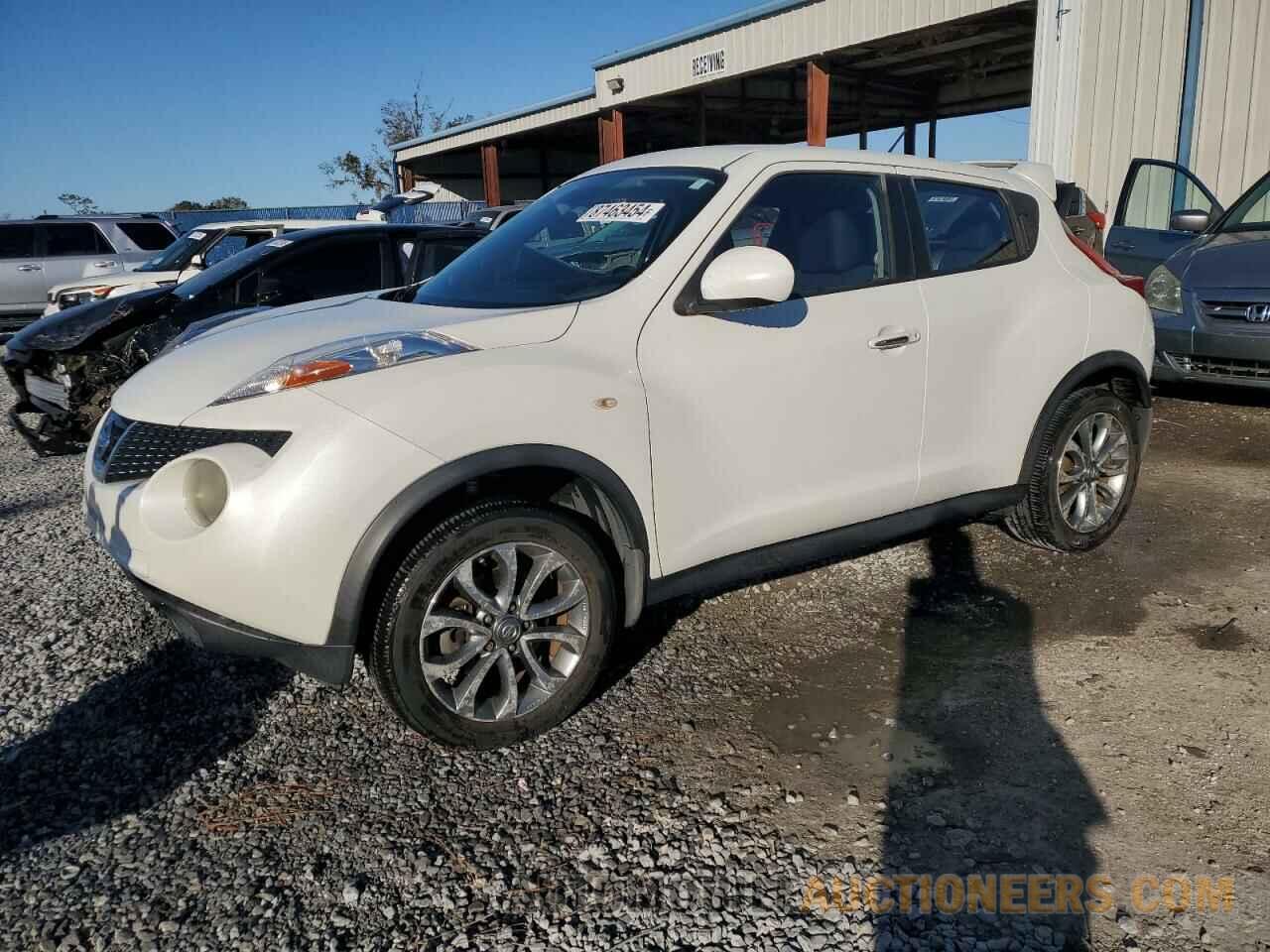 JN8AF5MR8DT213960 NISSAN JUKE 2013