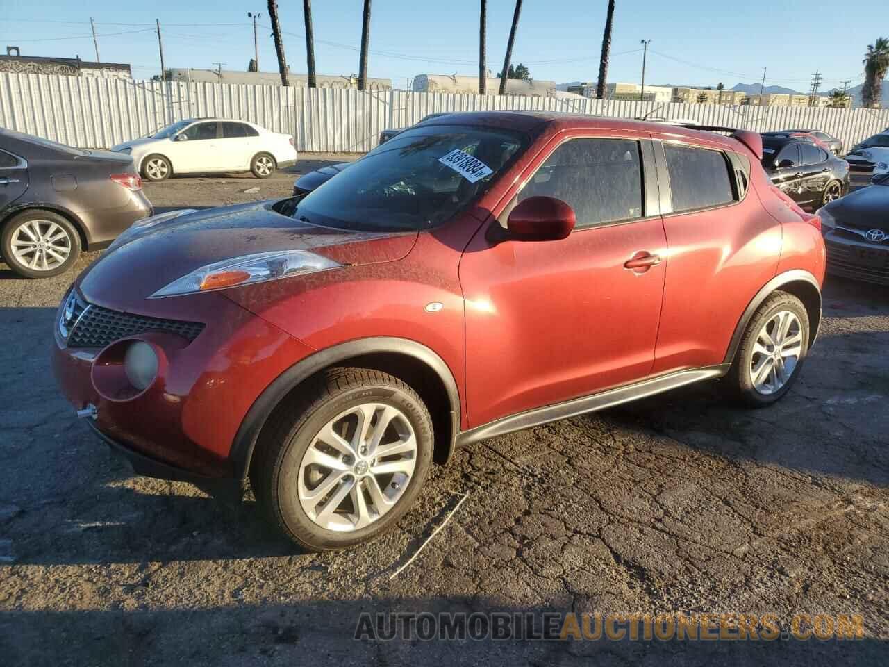 JN8AF5MV1DT221296 NISSAN JUKE 2013