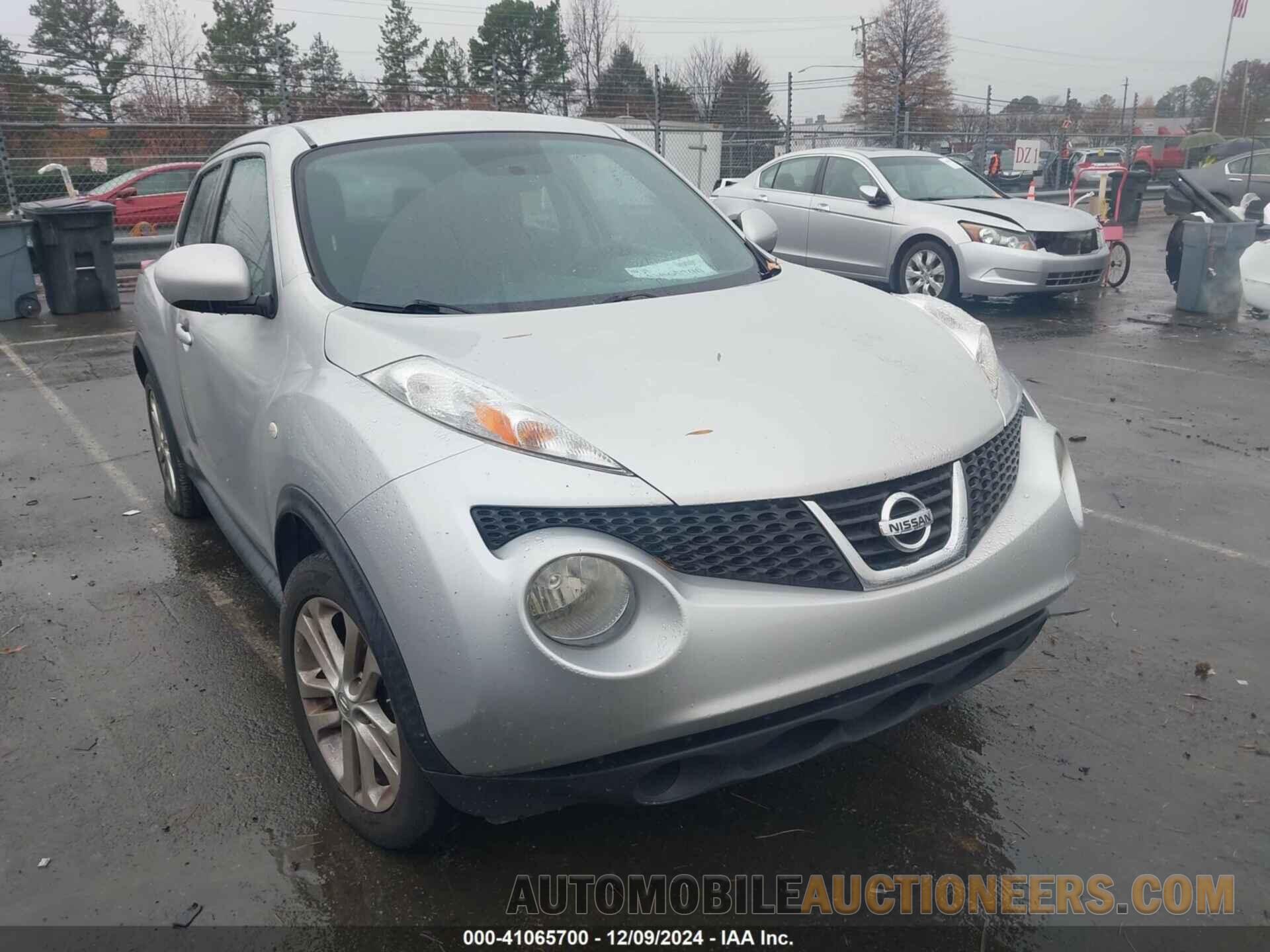 JN8AF5MV1DT229592 NISSAN JUKE 2013