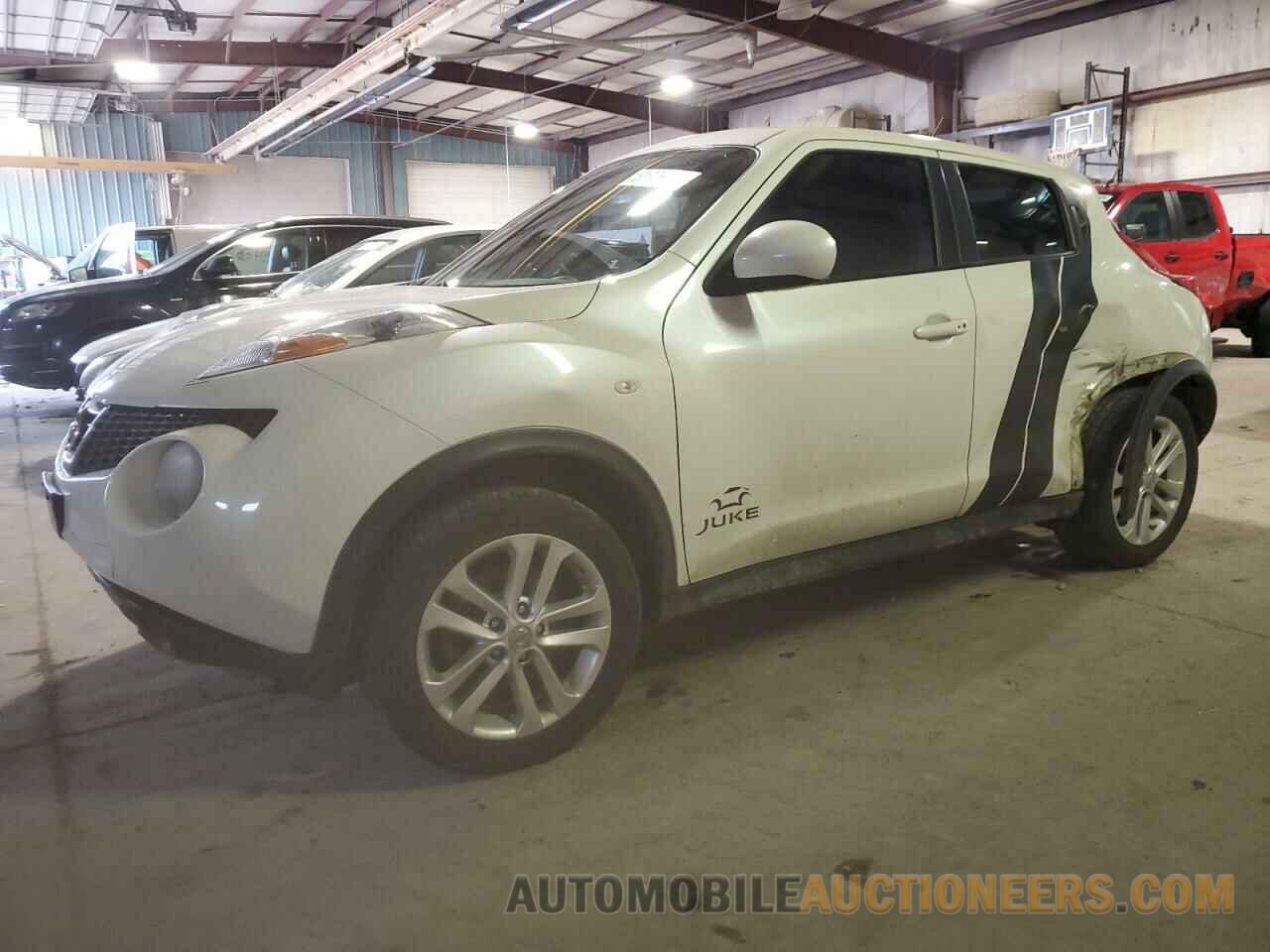 JN8AF5MV3DT228234 NISSAN JUKE 2013