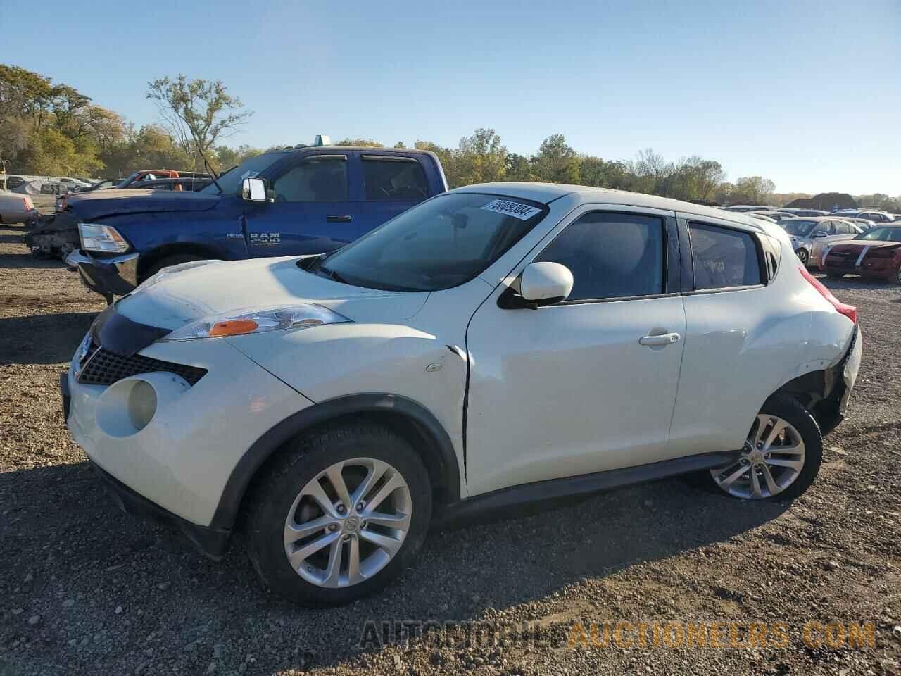 JN8AF5MV4CT107808 NISSAN JUKE 2012