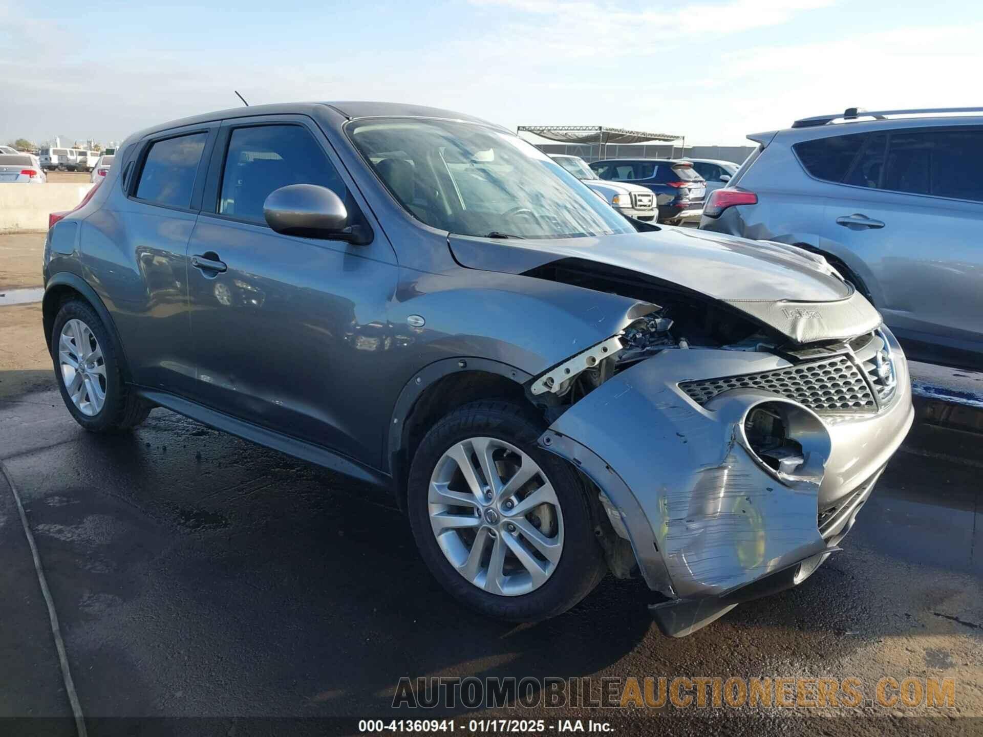 JN8AF5MV4DT213855 NISSAN JUKE 2013