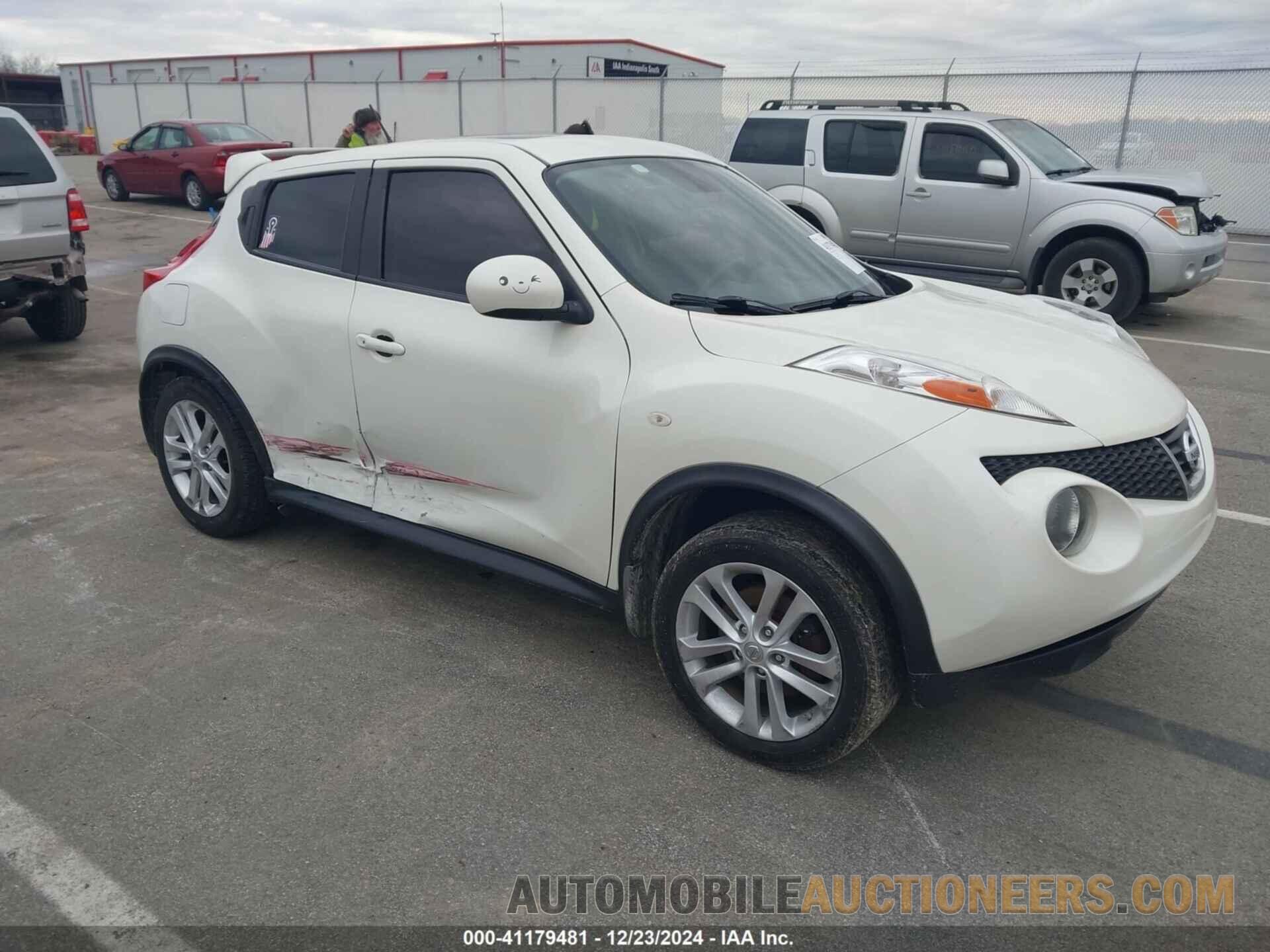 JN8AF5MV8DT217388 NISSAN JUKE 2013