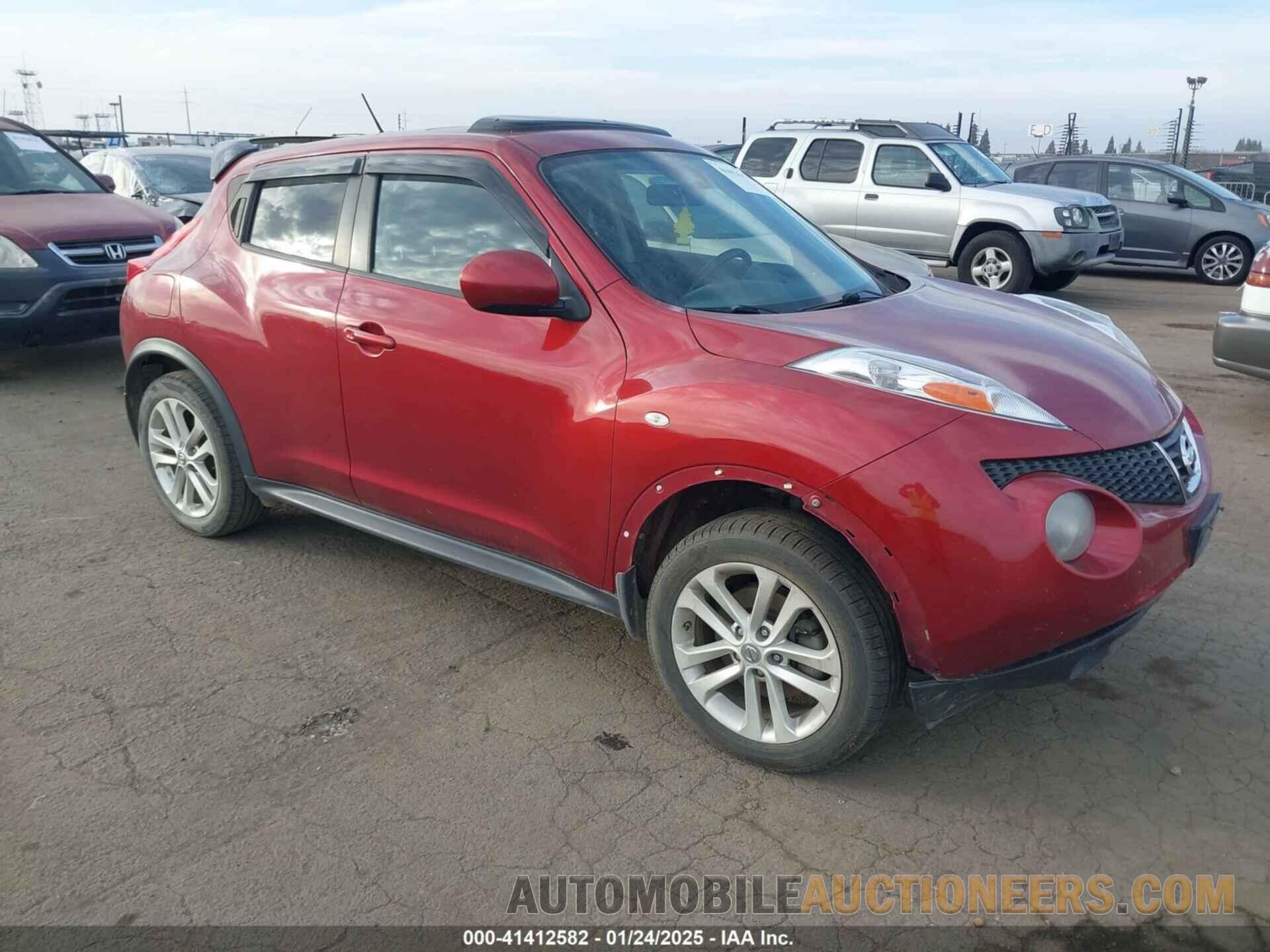 JN8AF5MV8DT224289 NISSAN JUKE 2013