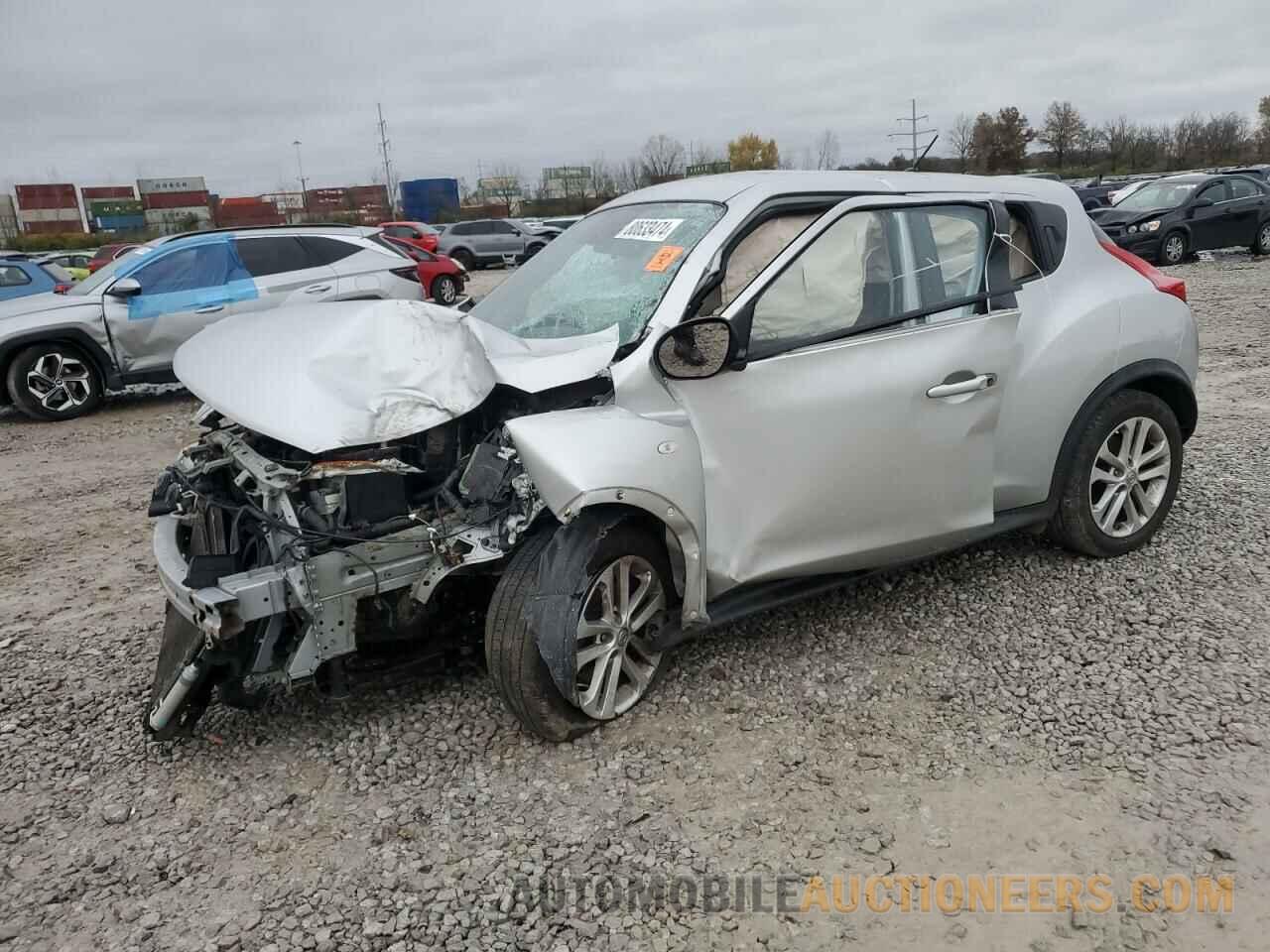 JN8AF5MV8DT227743 NISSAN JUKE 2013