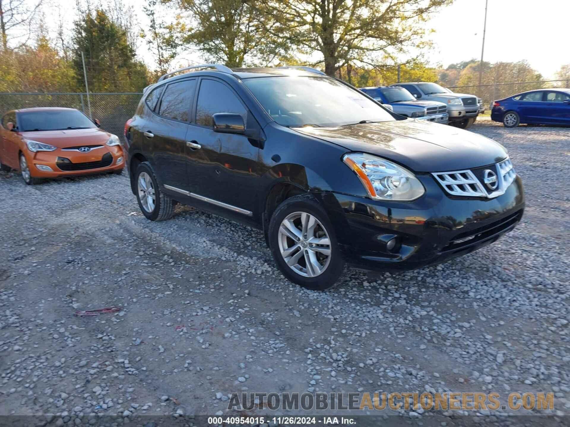 JN8AS5MT0CW613256 NISSAN ROGUE 2012