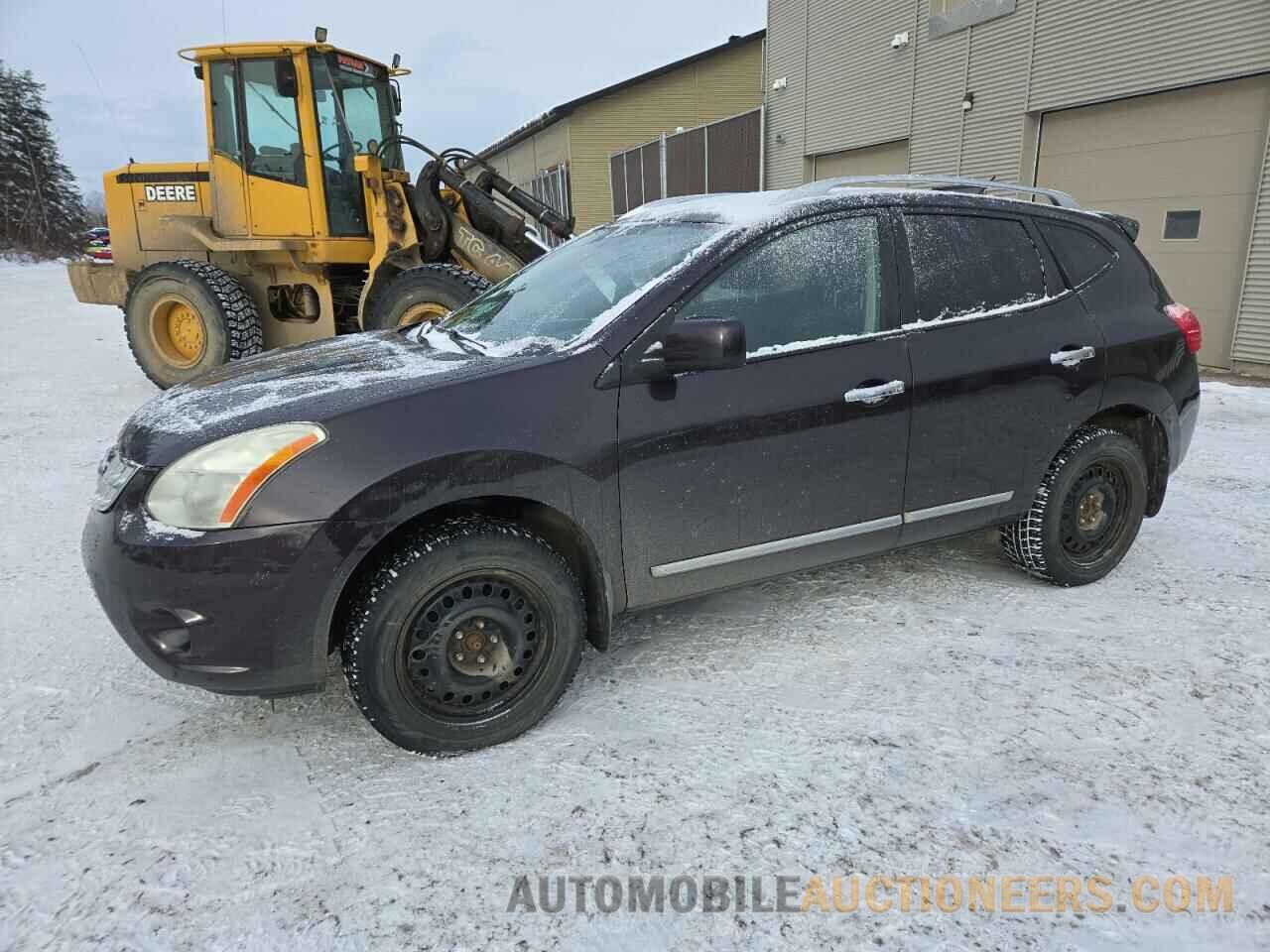 JN8AS5MT0DW009823 NISSAN ROGUE 2013