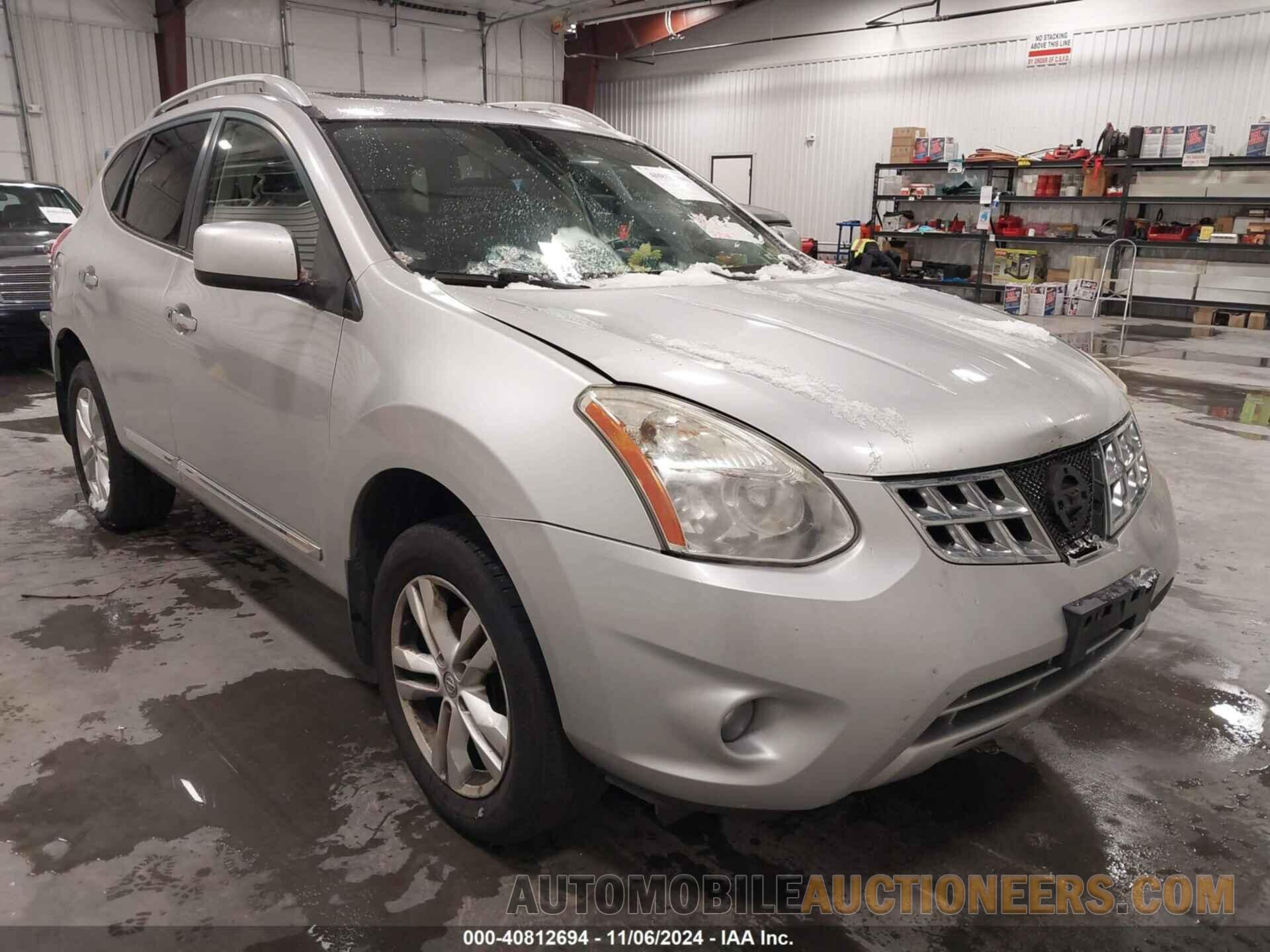 JN8AS5MT1DW008440 NISSAN ROGUE 2013