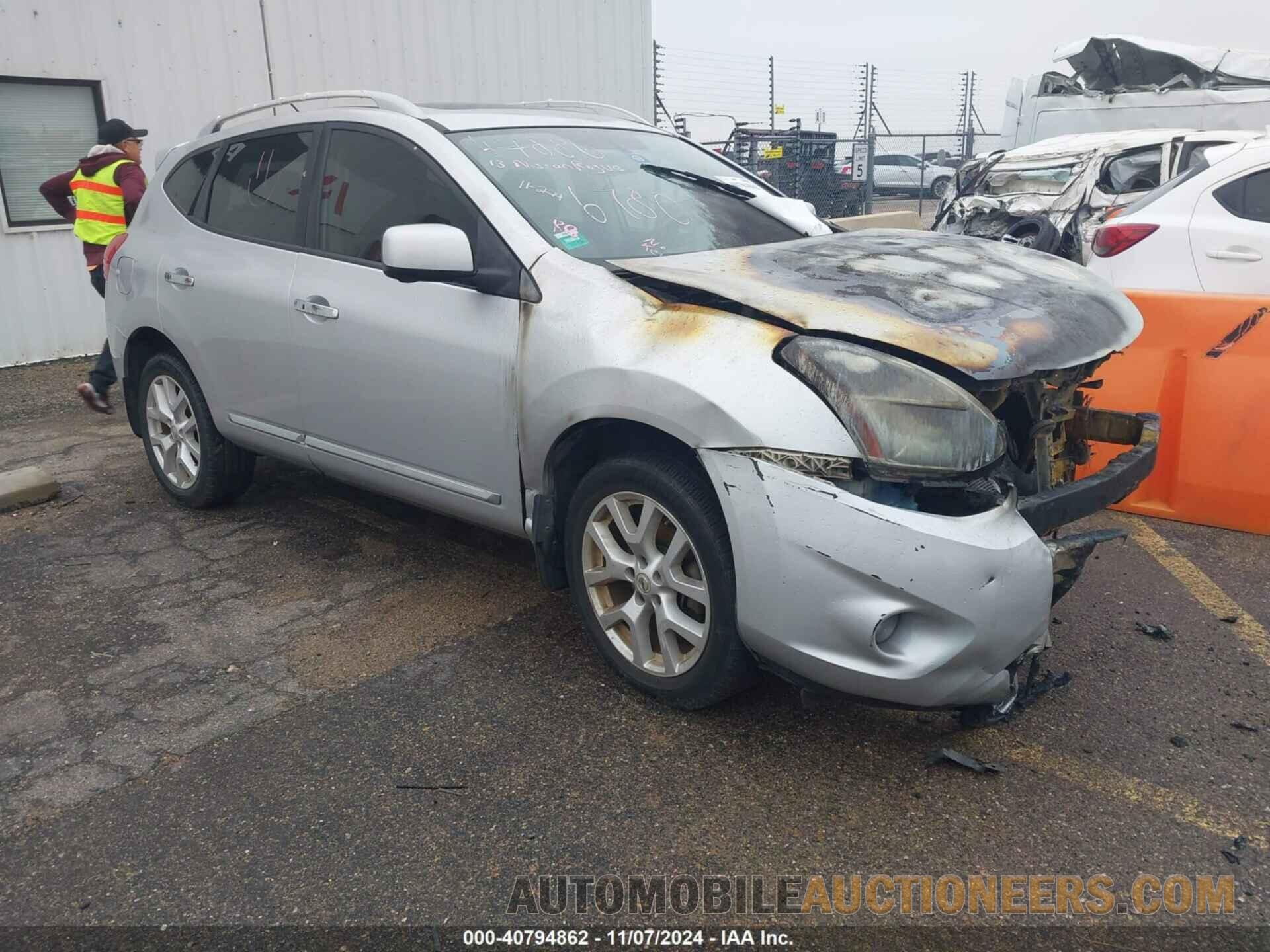 JN8AS5MT1DW516780 NISSAN ROGUE 2013