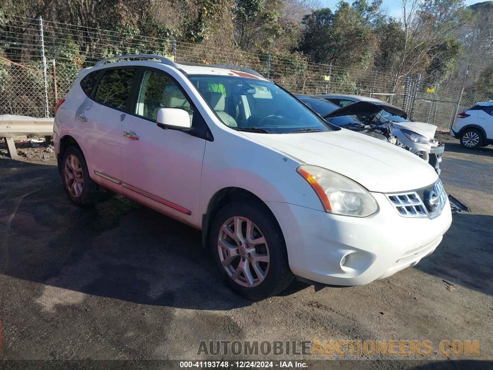 JN8AS5MT2DW536522 NISSAN ROGUE 2013