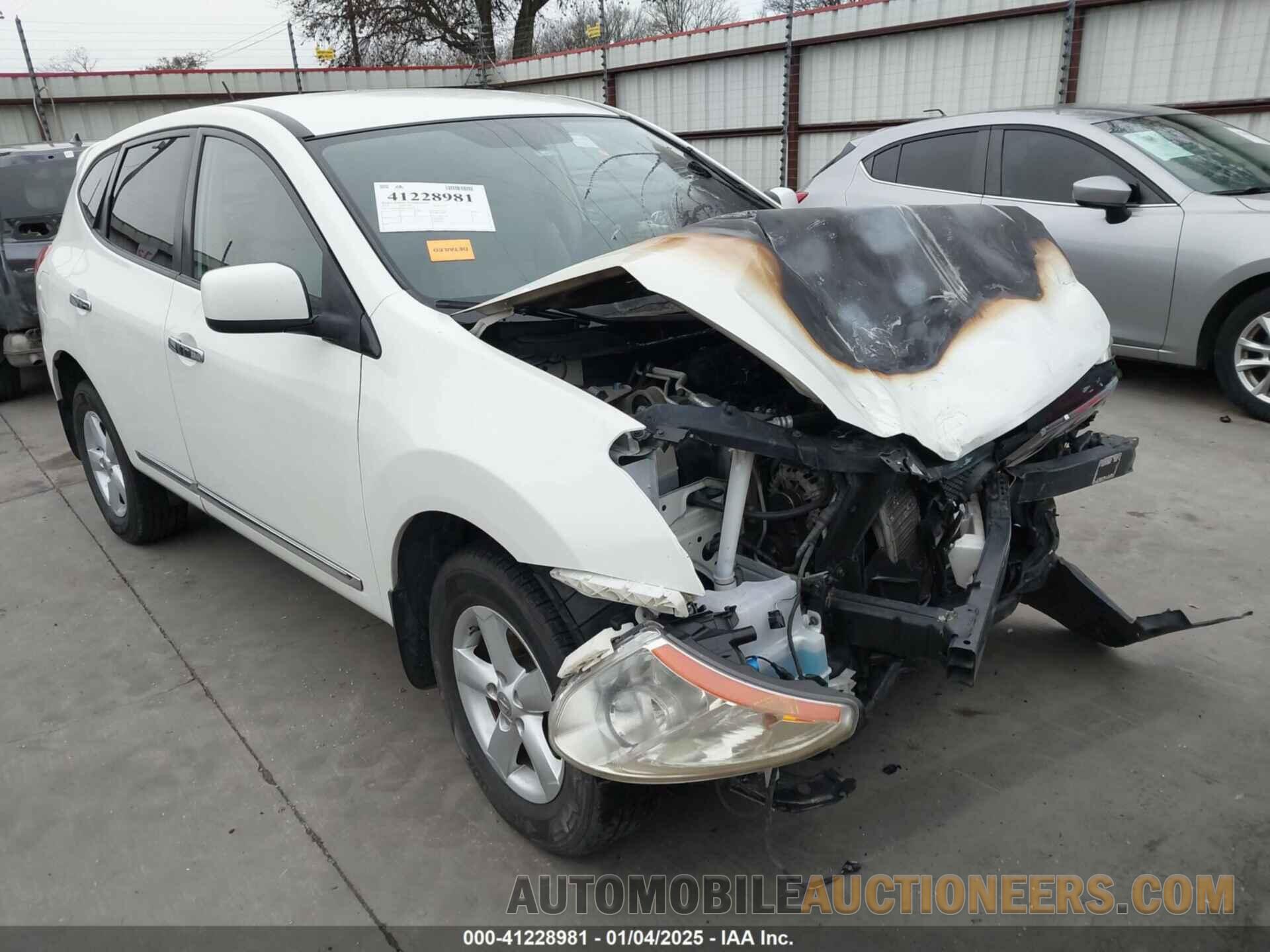 JN8AS5MT8DW038034 NISSAN ROGUE 2013