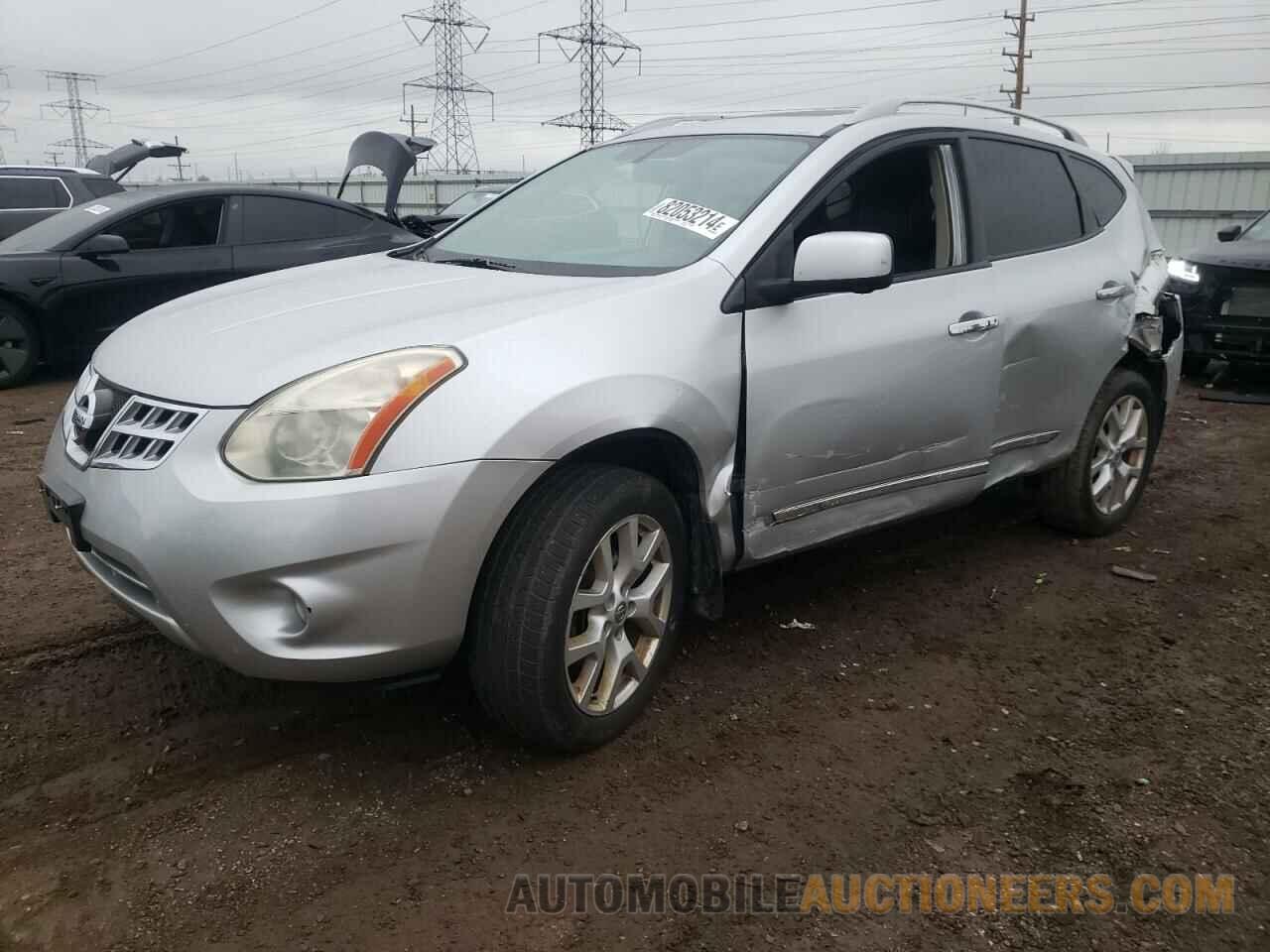 JN8AS5MVXDW651497 NISSAN ROGUE 2013