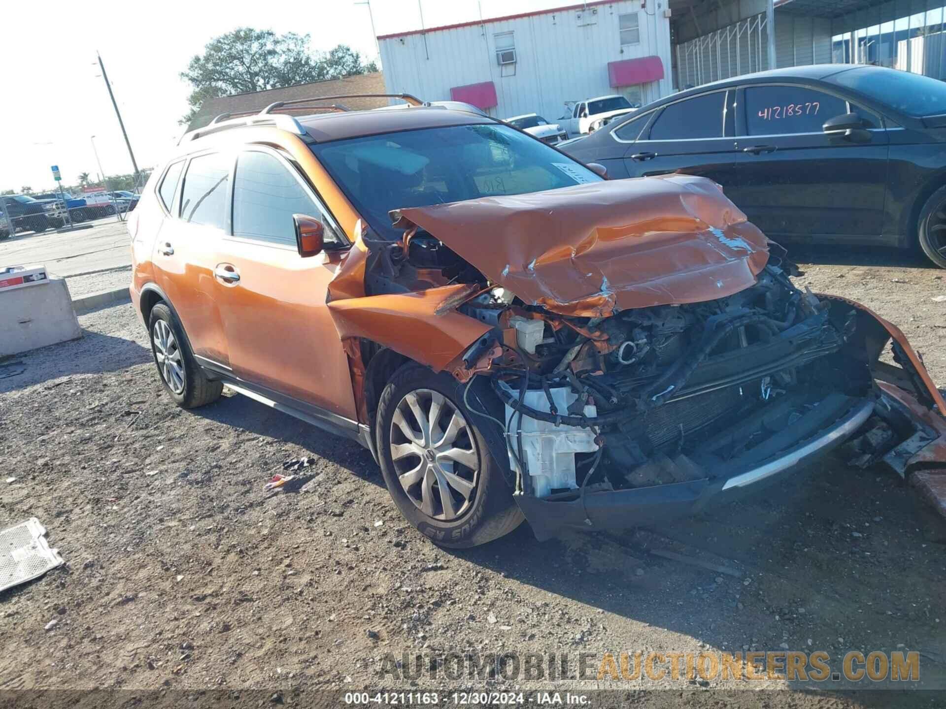 JN8AT2MT0HW395127 NISSAN ROGUE 2017