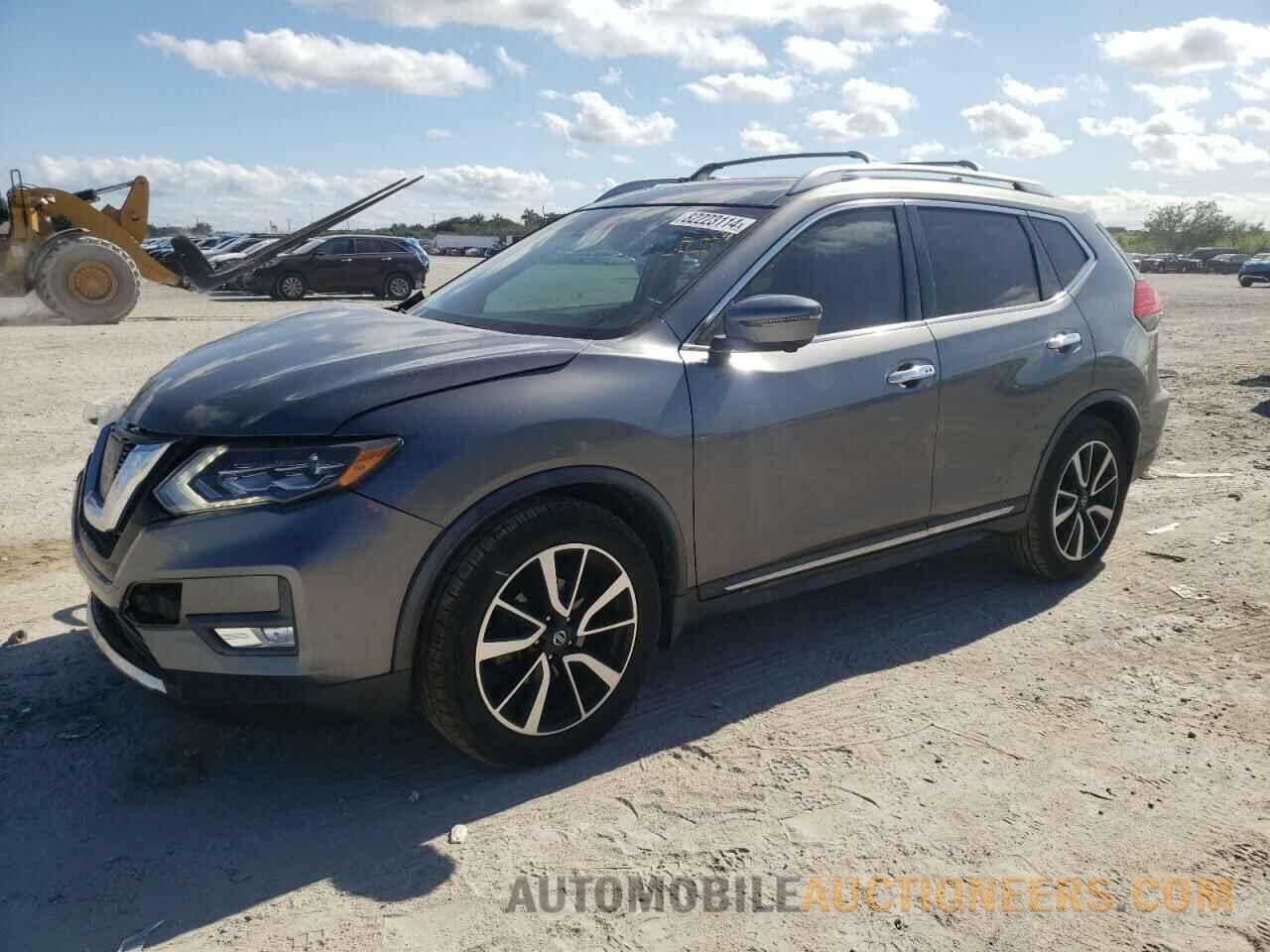 JN8AT2MT0HW399551 NISSAN ROGUE 2017