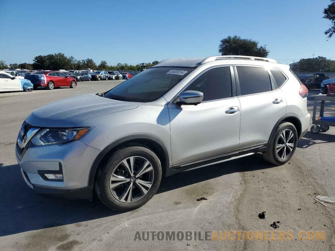 JN8AT2MT0JW455736 NISSAN ROGUE 2018