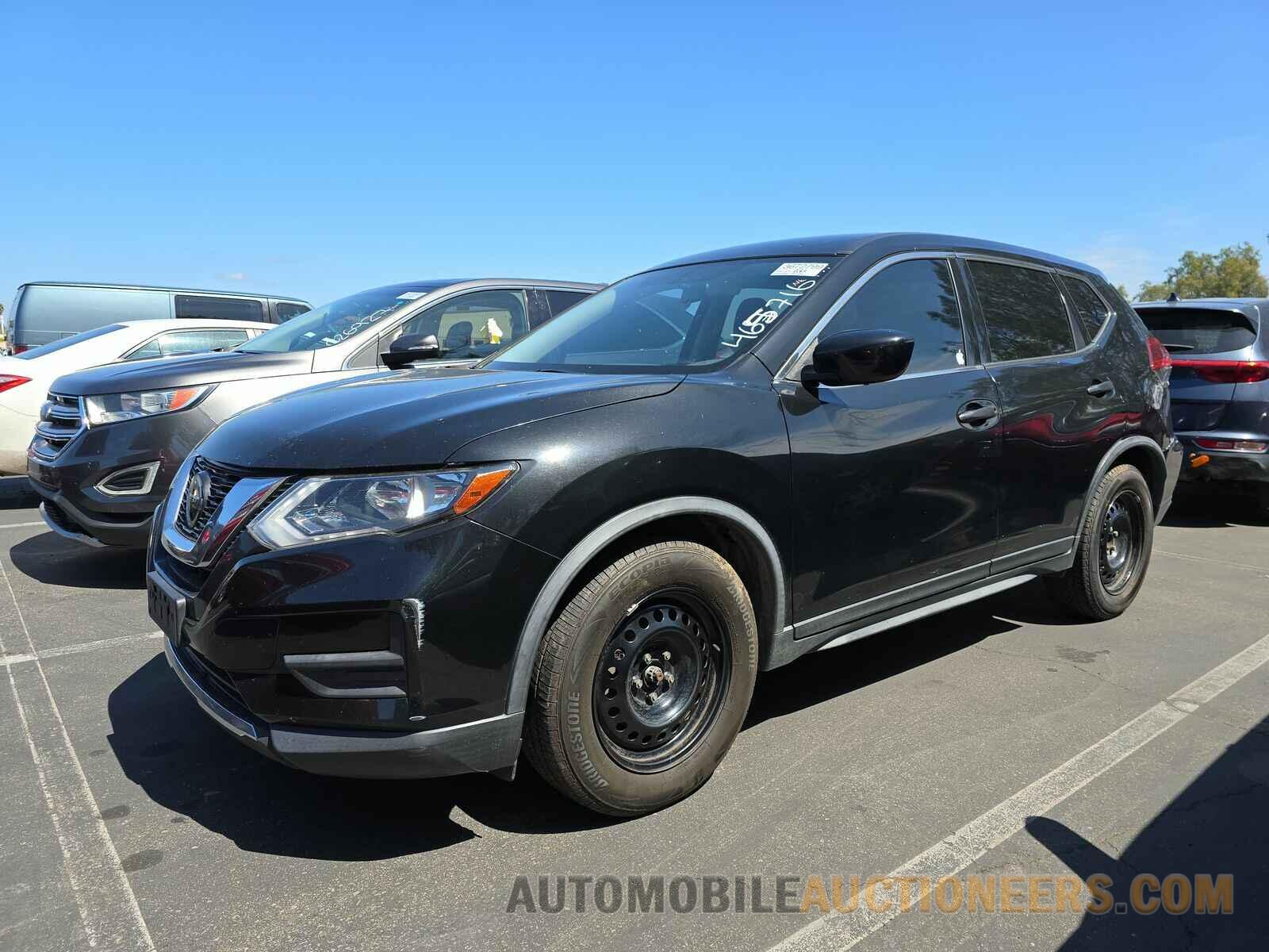 JN8AT2MT0JW465716 Nissan Rogue 2018