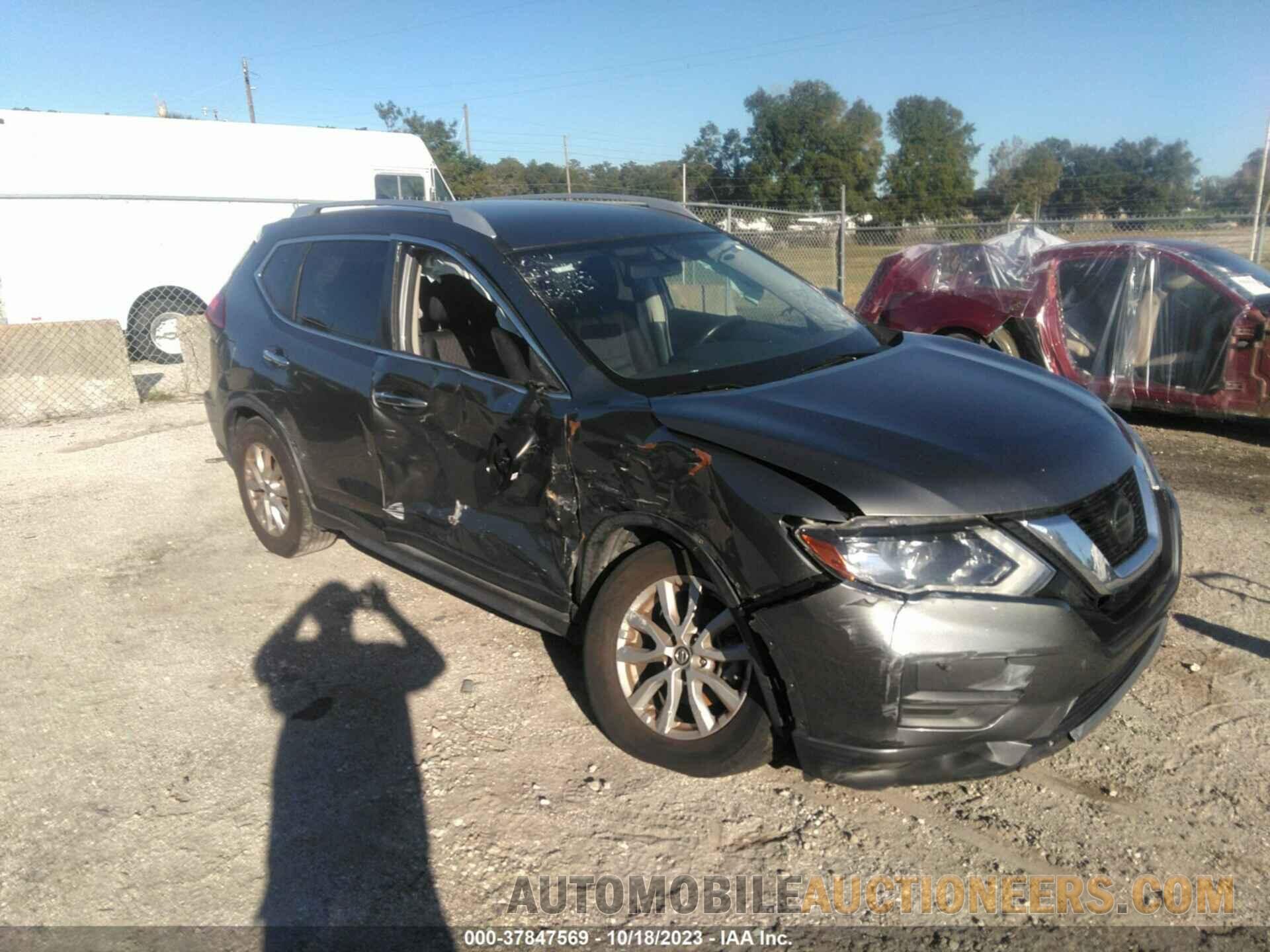 JN8AT2MT0JW469197 NISSAN ROGUE 2018