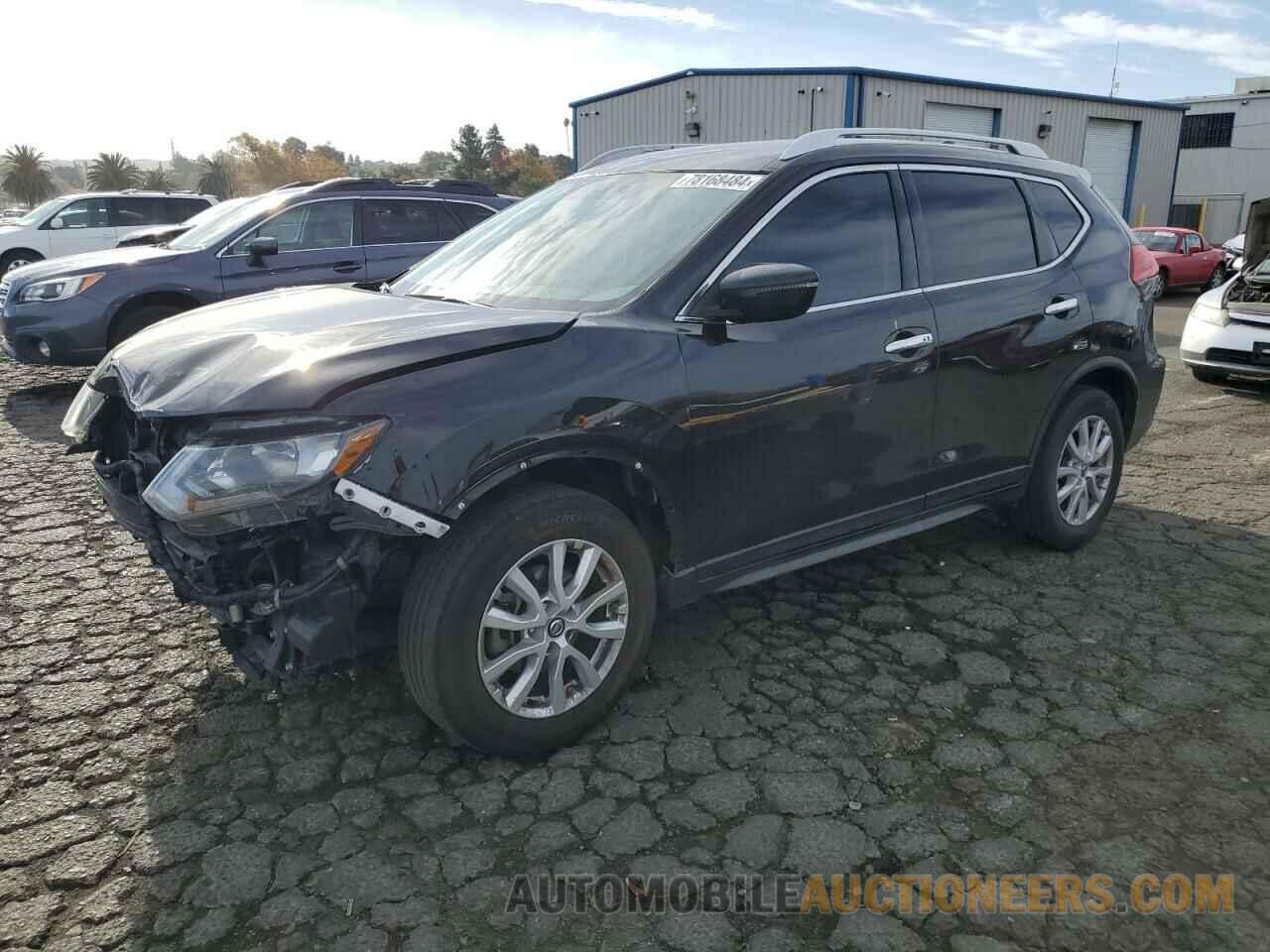 JN8AT2MT1HW149395 NISSAN ROGUE 2017