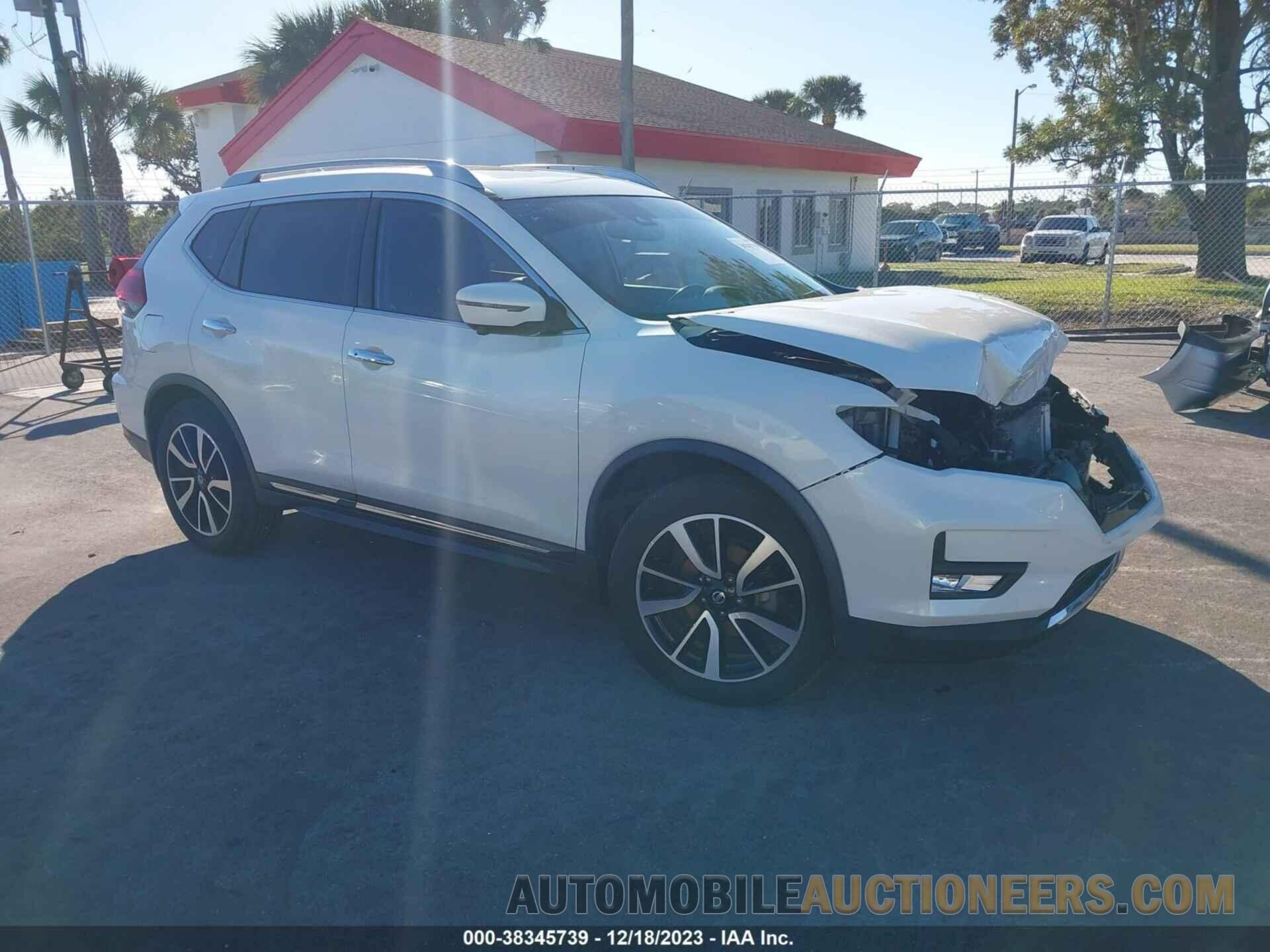 JN8AT2MT1JW457382 NISSAN ROGUE 2018