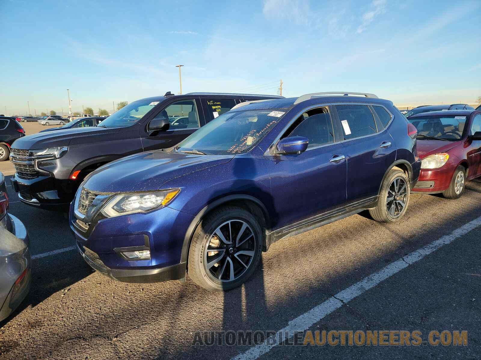 JN8AT2MT1JW486638 Nissan Rogue 2018