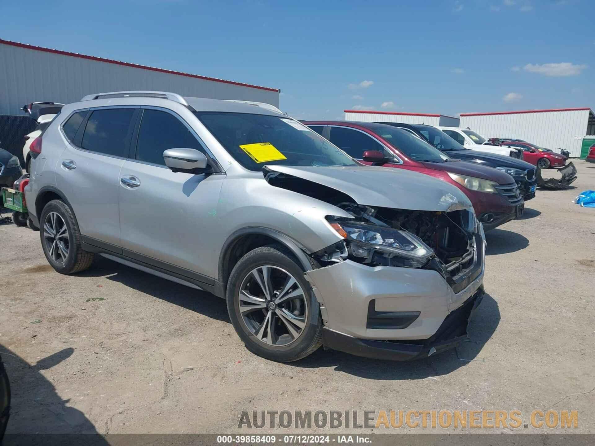 JN8AT2MT1LW018556 NISSAN ROGUE 2020