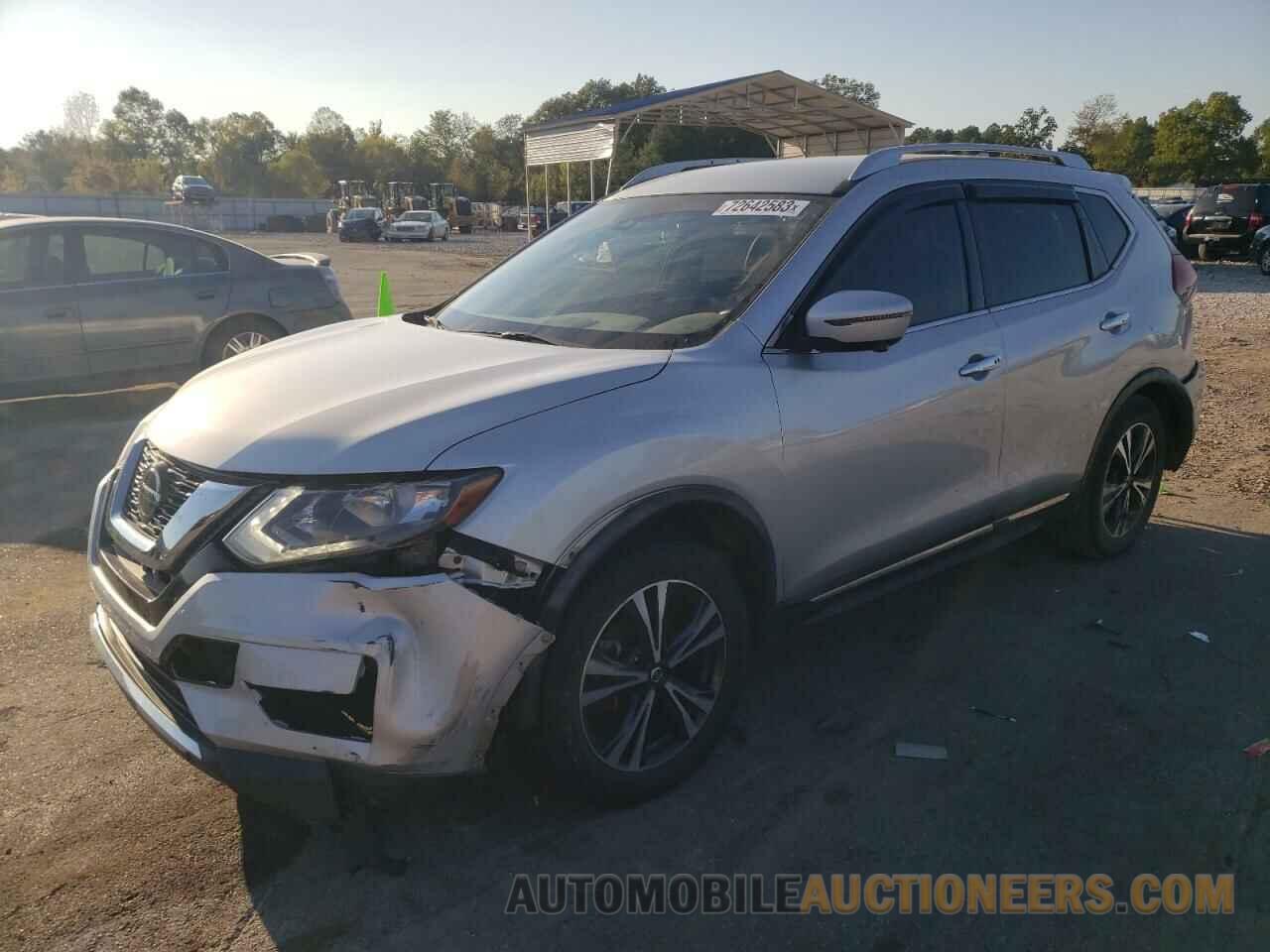 JN8AT2MT2JW466706 NISSAN ROGUE 2018