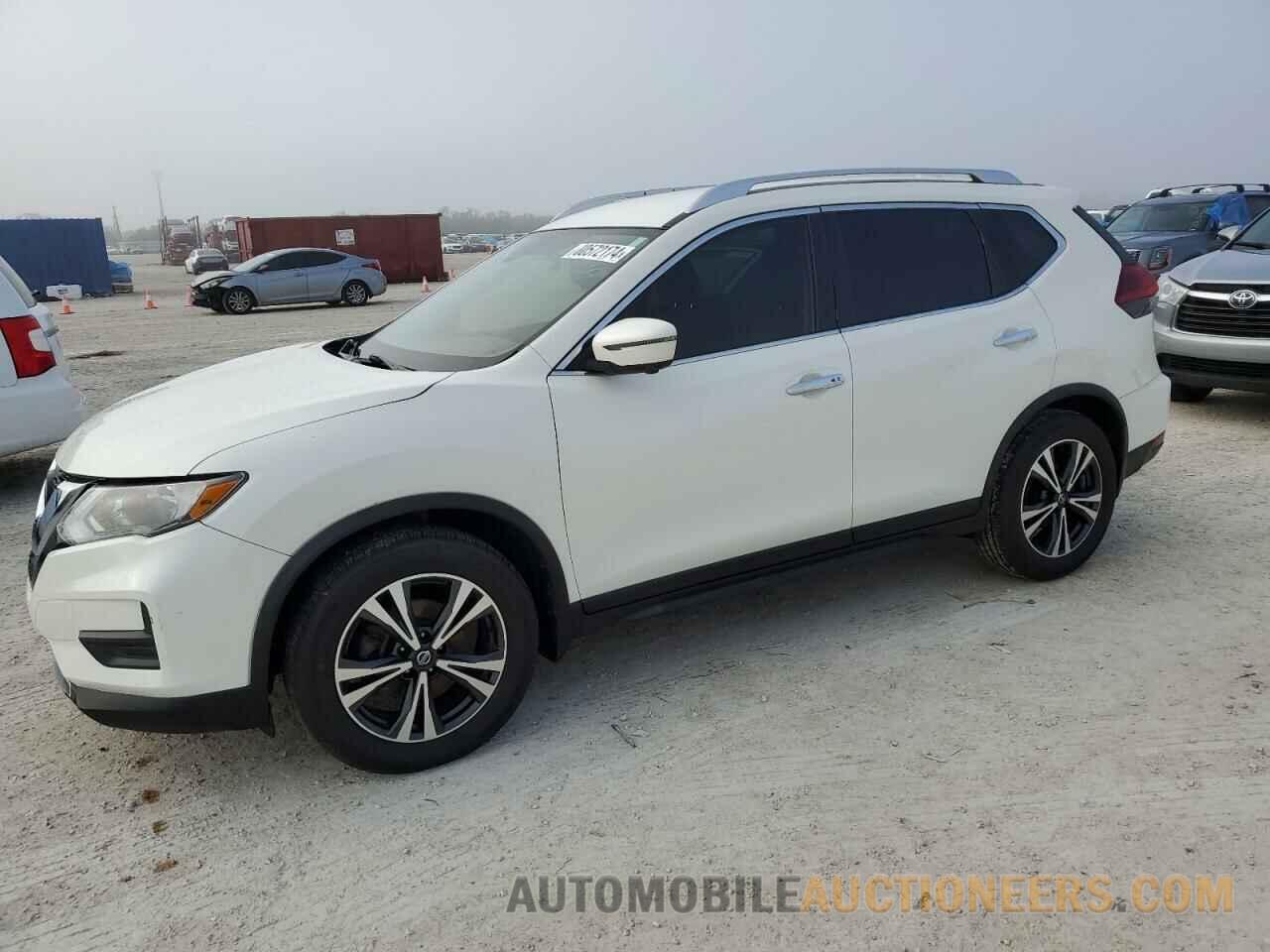 JN8AT2MT2KW504758 NISSAN ROGUE 2019