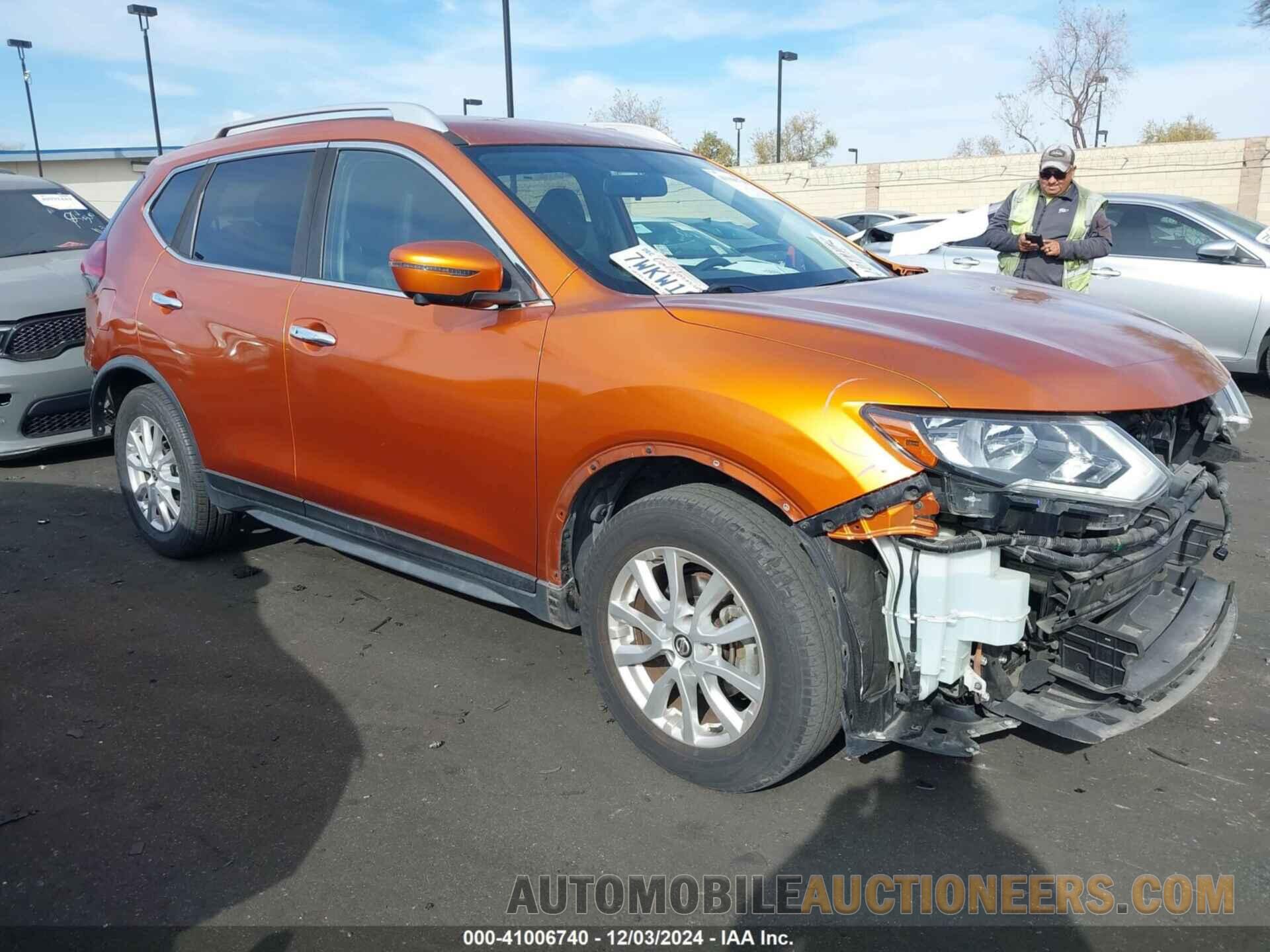 JN8AT2MT3HW134199 NISSAN ROGUE 2017