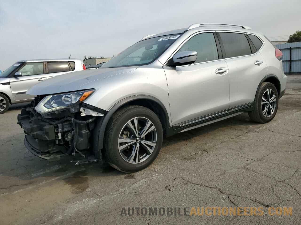 JN8AT2MT3HW383733 NISSAN ROGUE 2017