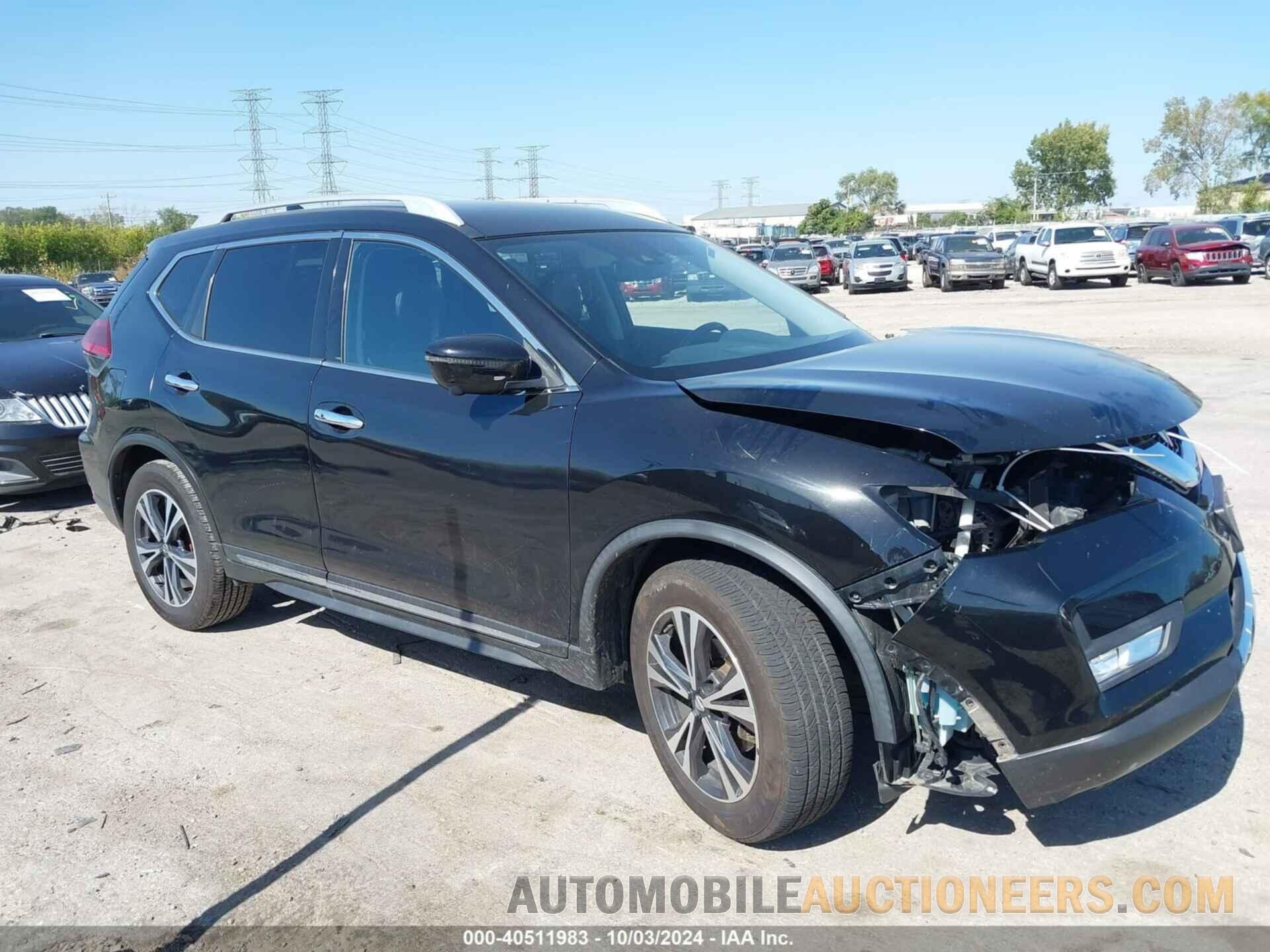 JN8AT2MT3JW460493 NISSAN ROGUE 2018