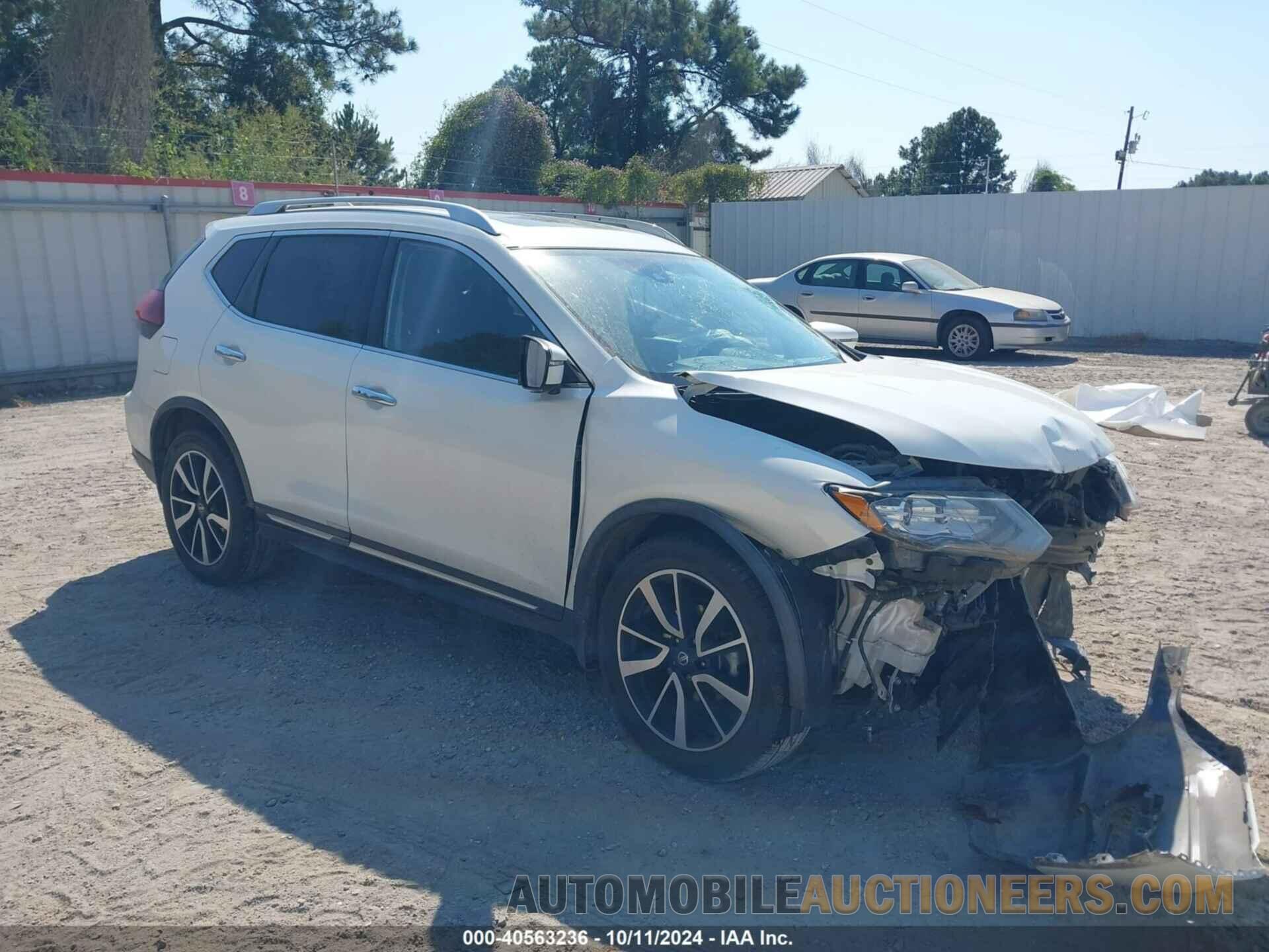 JN8AT2MT3JW487144 NISSAN ROGUE 2018