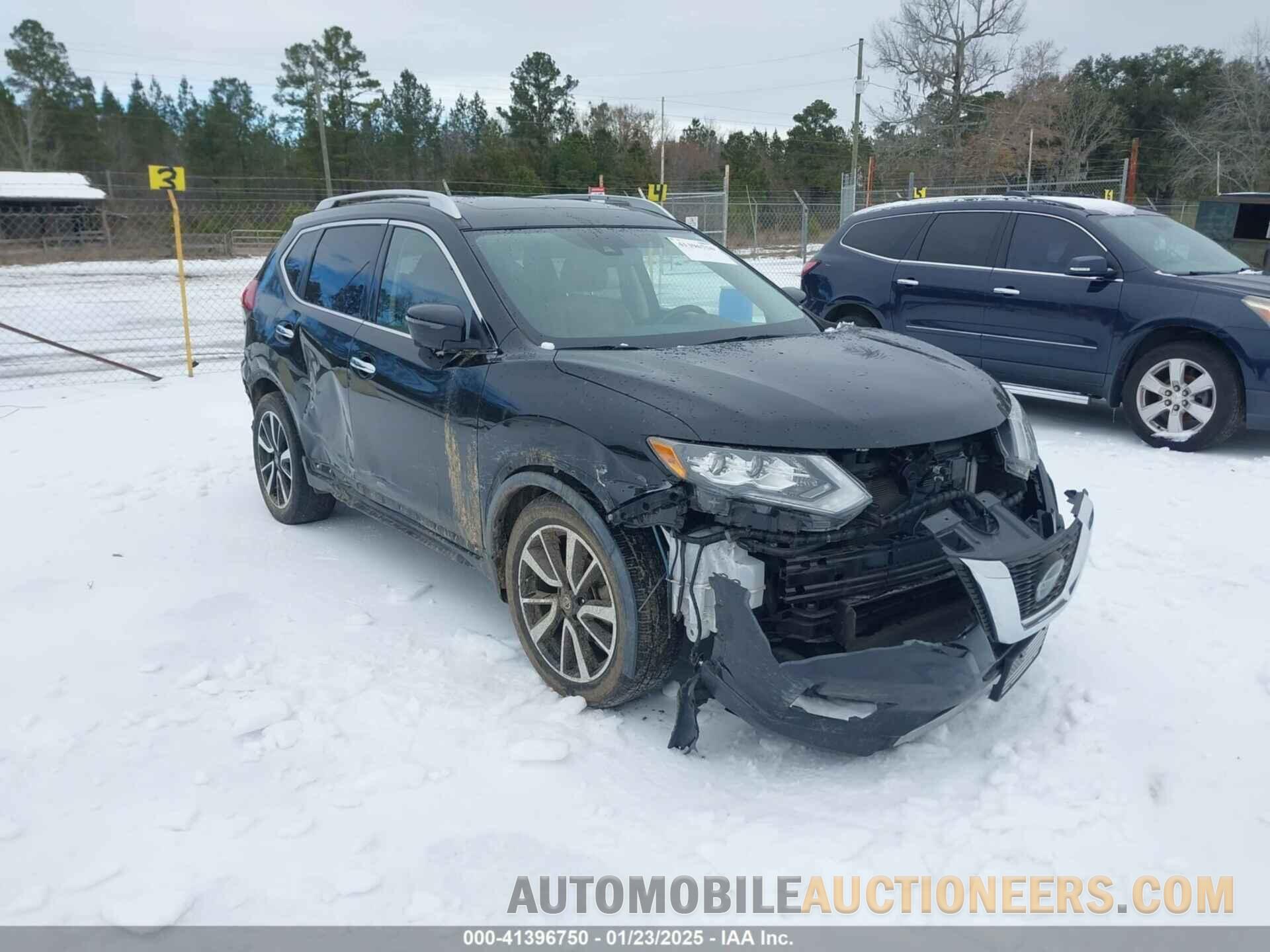 JN8AT2MT3JW492280 NISSAN ROGUE 2018