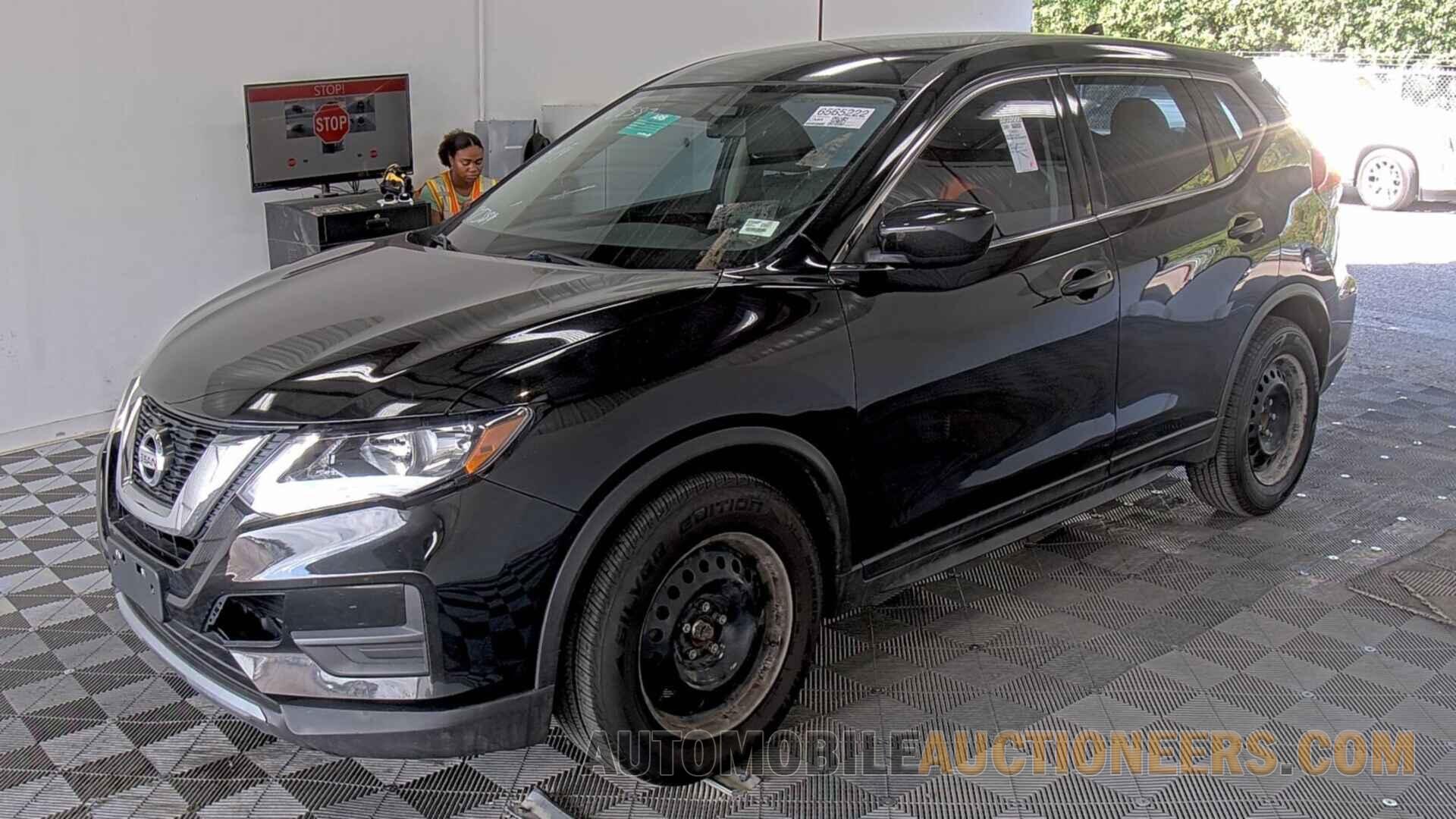 JN8AT2MT4HW386205 Nissan Rogue 2017