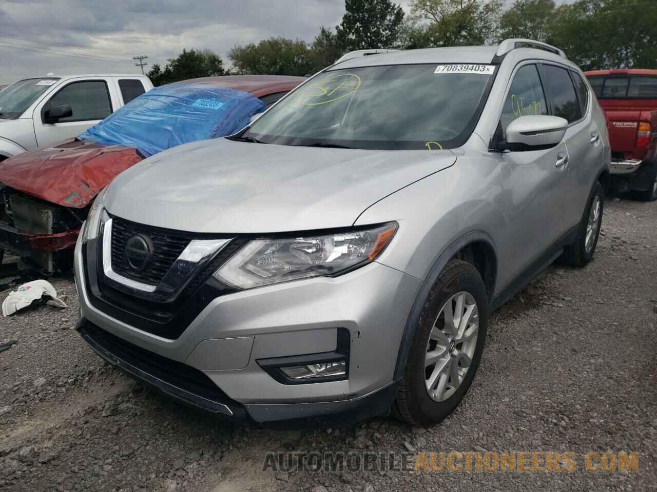 JN8AT2MT5JW457465 NISSAN ROGUE 2018