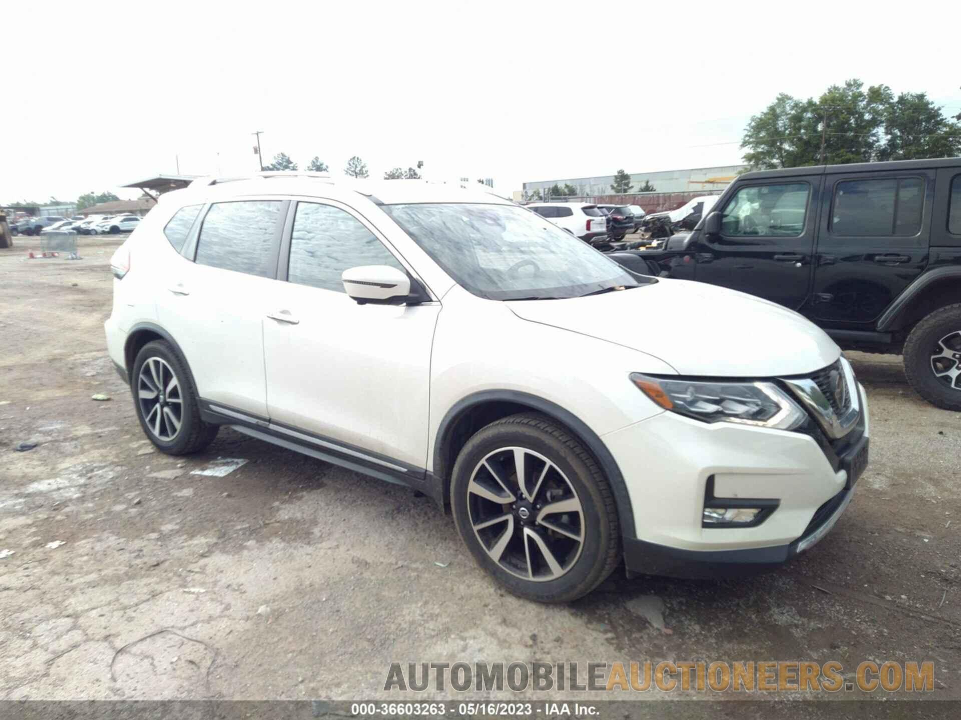 JN8AT2MT5JW467865 NISSAN ROGUE 2018