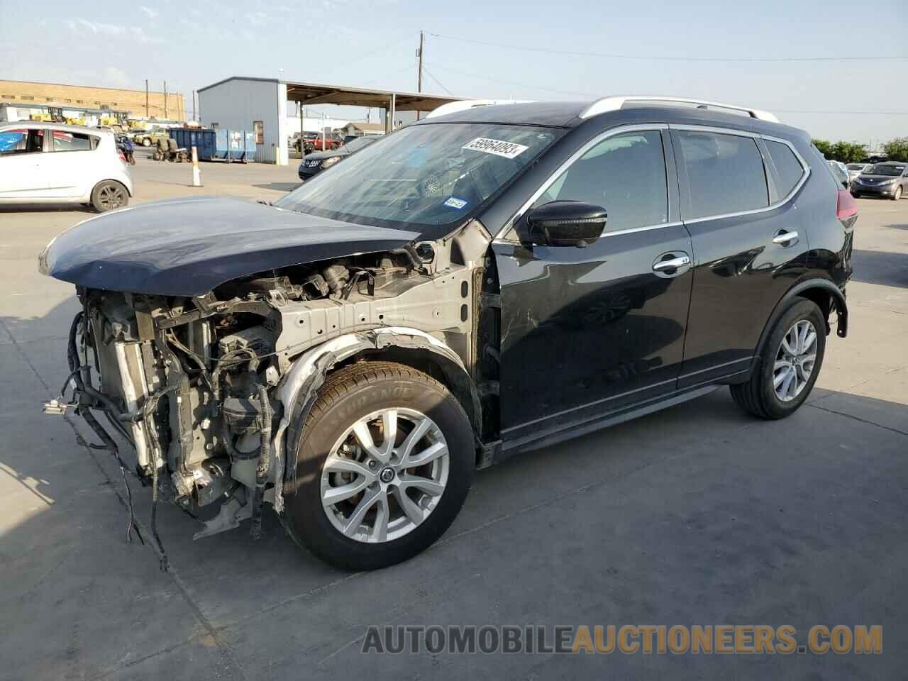 JN8AT2MT5JW470300 NISSAN ROGUE 2018