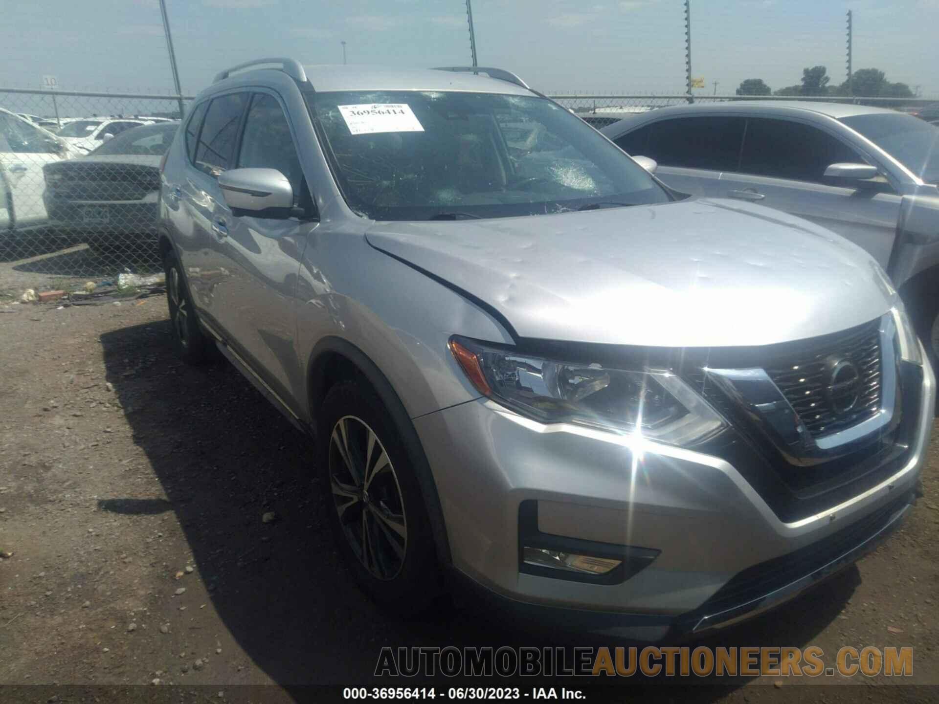 JN8AT2MT6JW453666 NISSAN ROGUE 2018