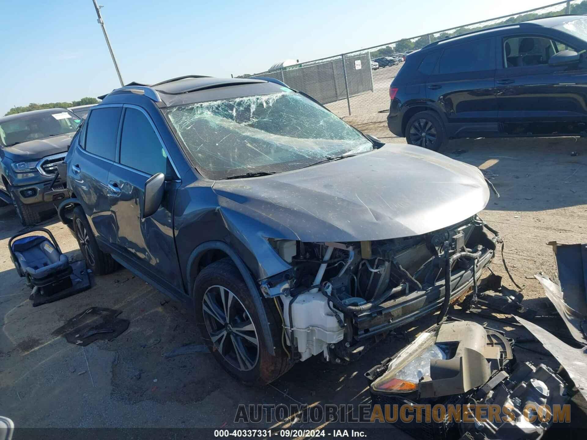 JN8AT2MT7LW014415 NISSAN ROGUE 2020