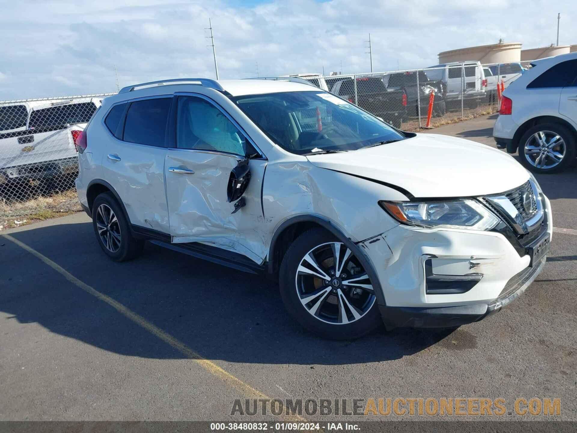 JN8AT2MT7LW017492 NISSAN ROGUE 2020