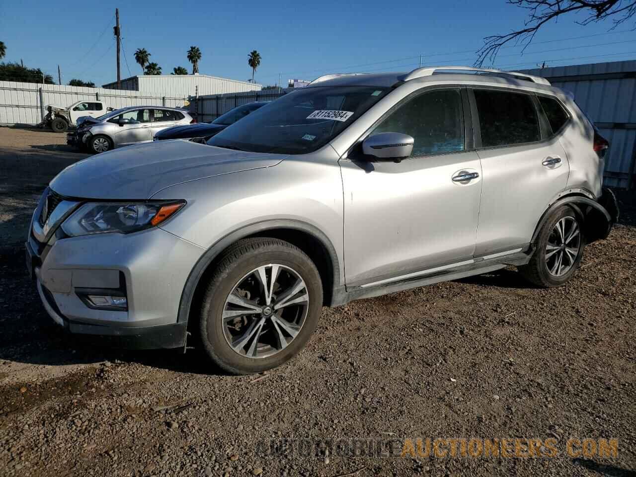 JN8AT2MT8JW463860 NISSAN ROGUE 2018