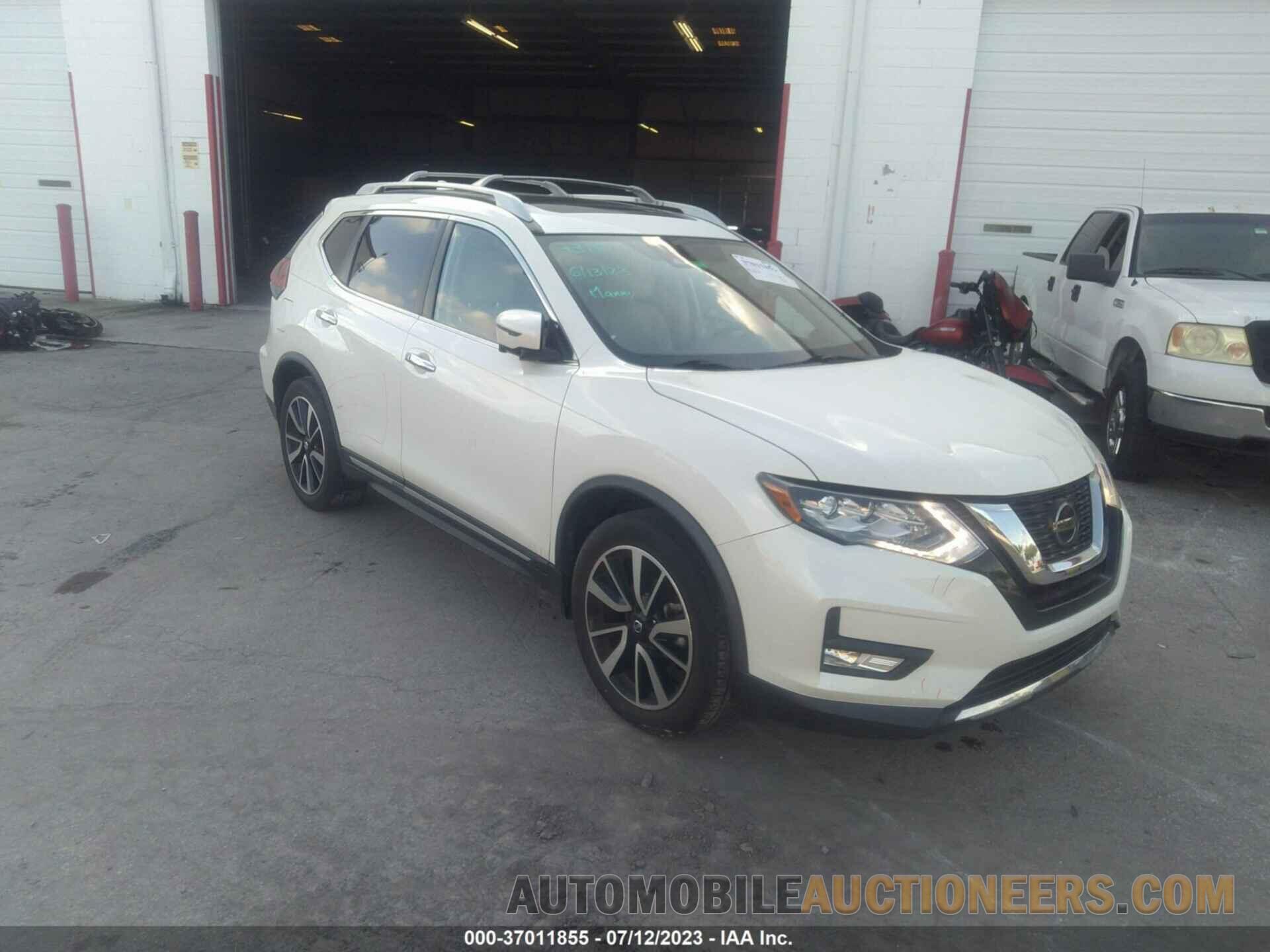 JN8AT2MT8JW489567 NISSAN ROGUE 2018