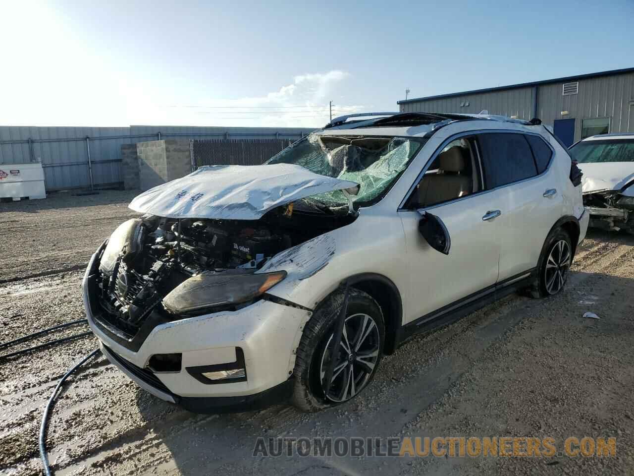 JN8AT2MT9JW451555 NISSAN ROGUE 2018